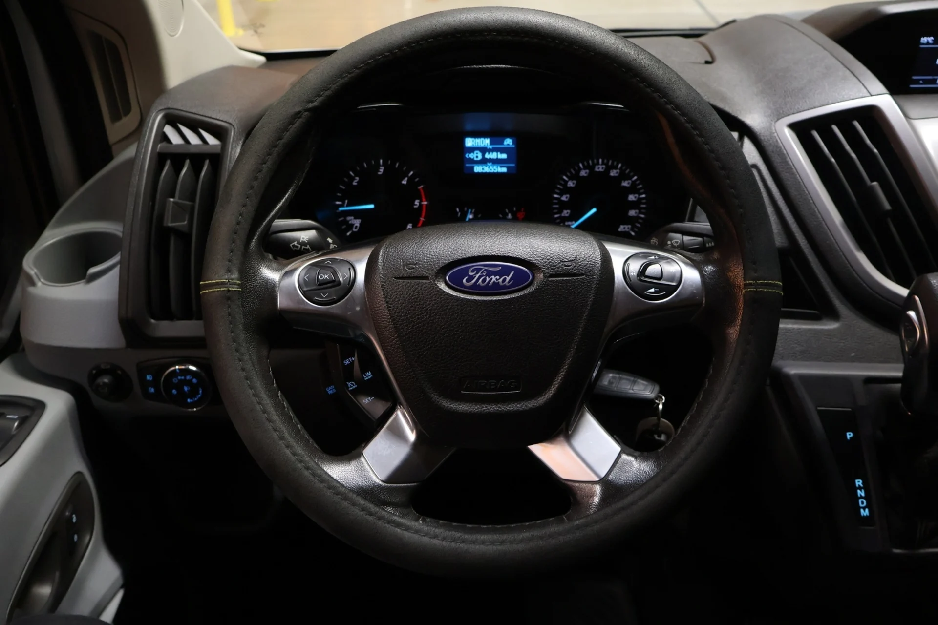 Car Image - RyYJxbuGW6aHLqEnouGzw