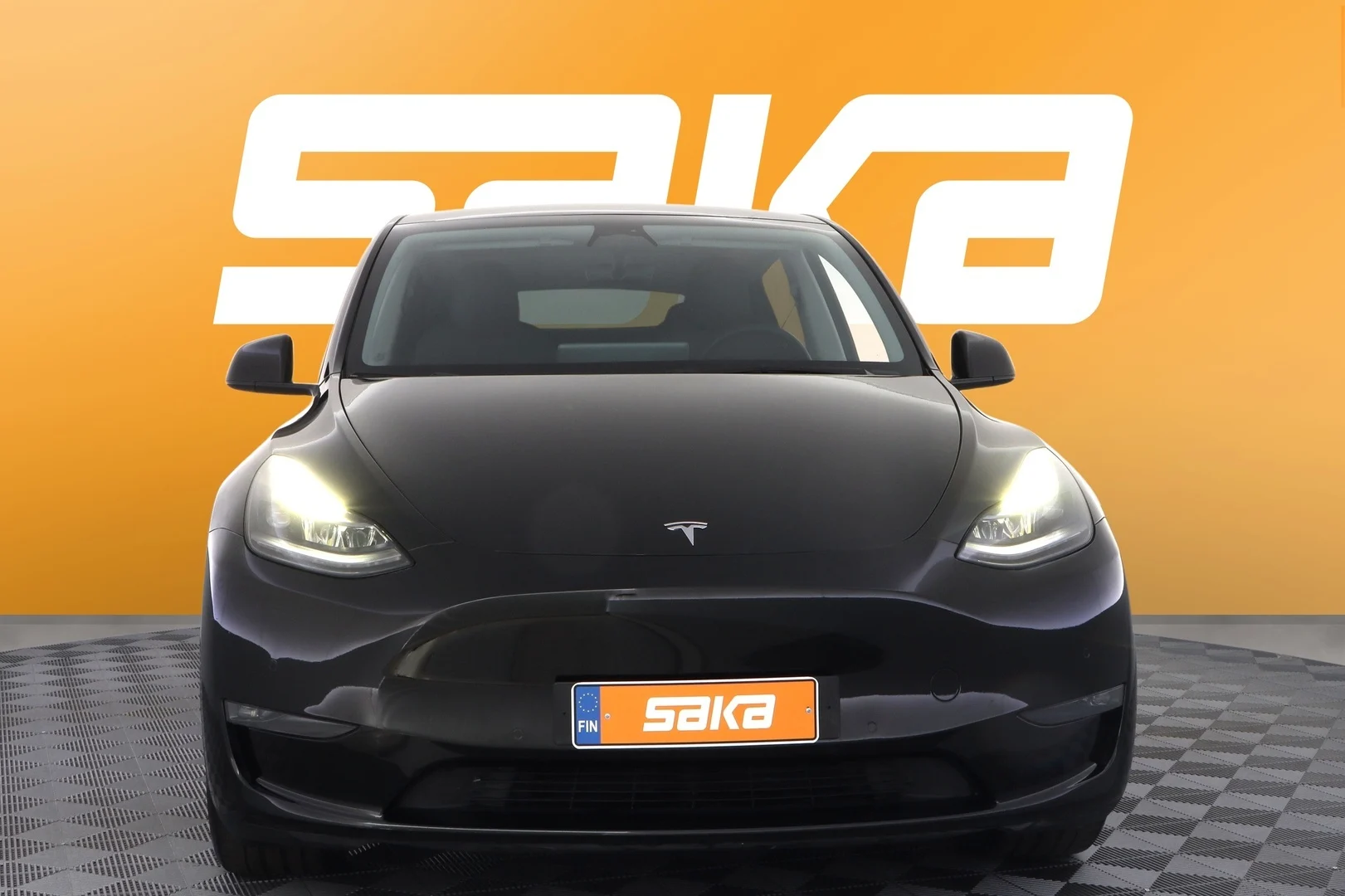 Car Image - 46wBA2KVgO2O7WS9L9qZfk