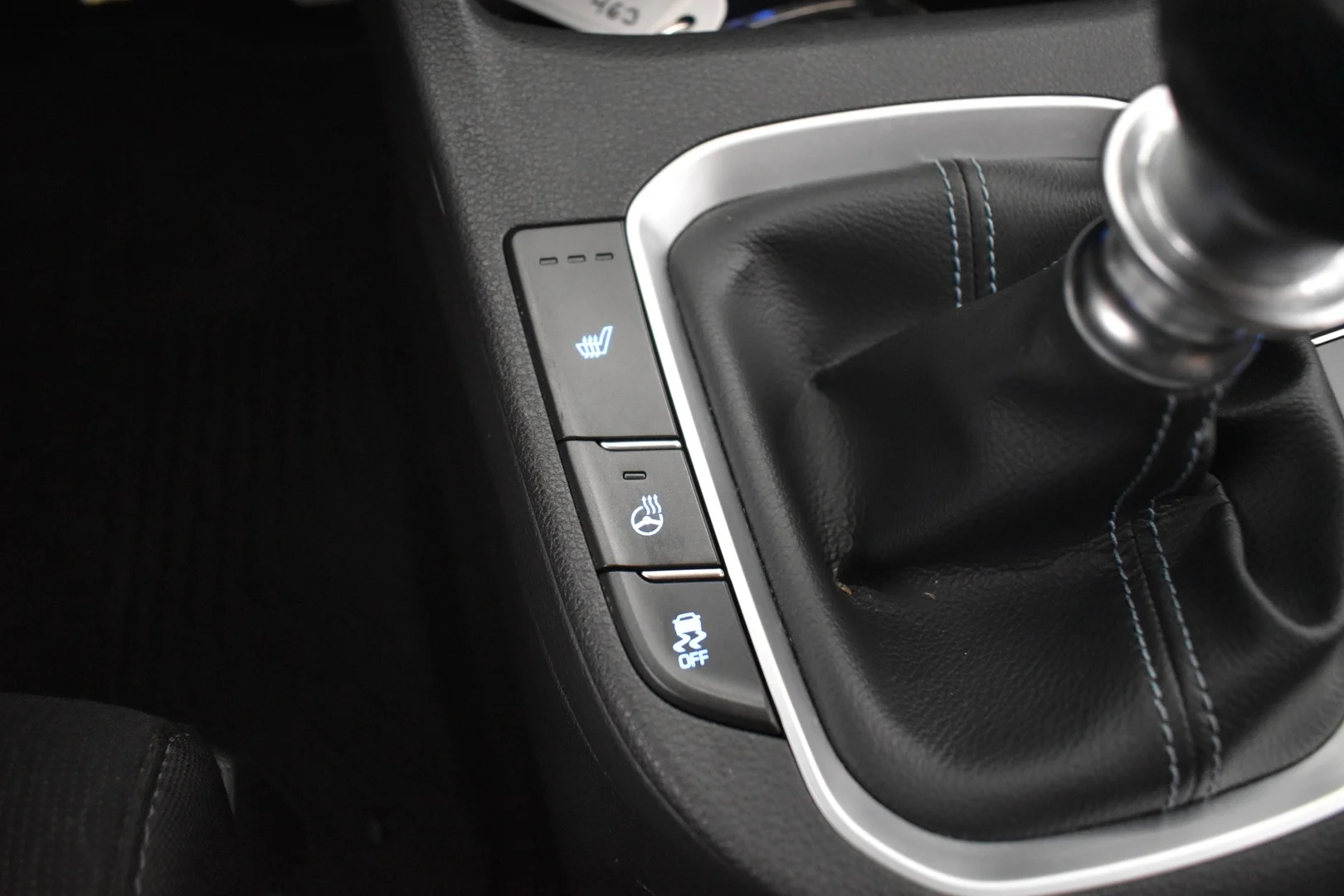 Car Image - 7KIMS2O453PJluarLiSRmE