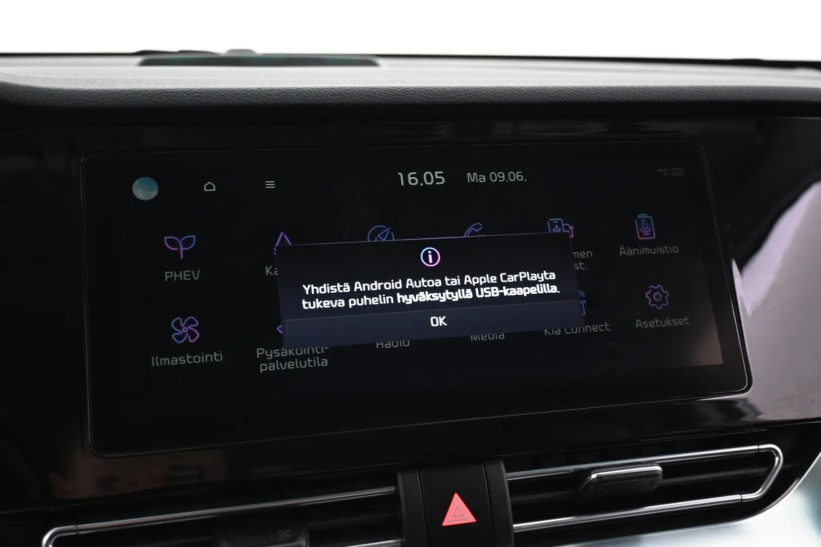 Car Image - 4xc4gDaNq6b3kqjcHMx2Ii