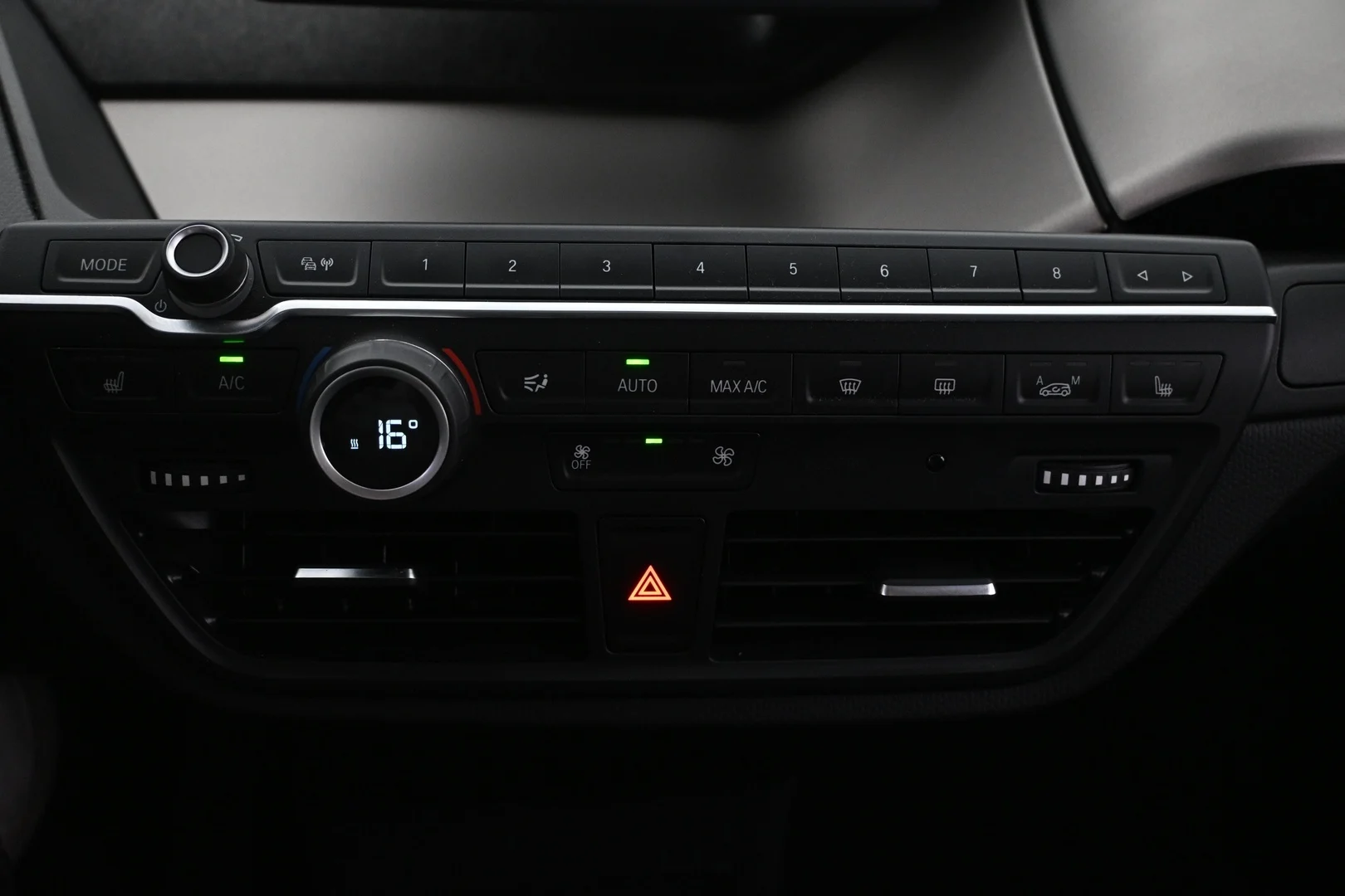 Car Image - 2fTF8oIBd1QL5EybzkvBLv