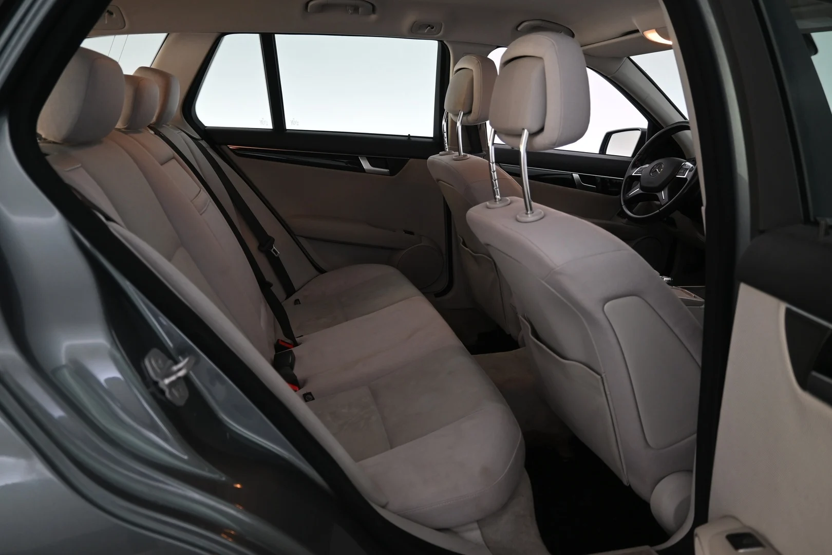 Car Image - 3nvs5tVAdvJrONIVIP0JfA