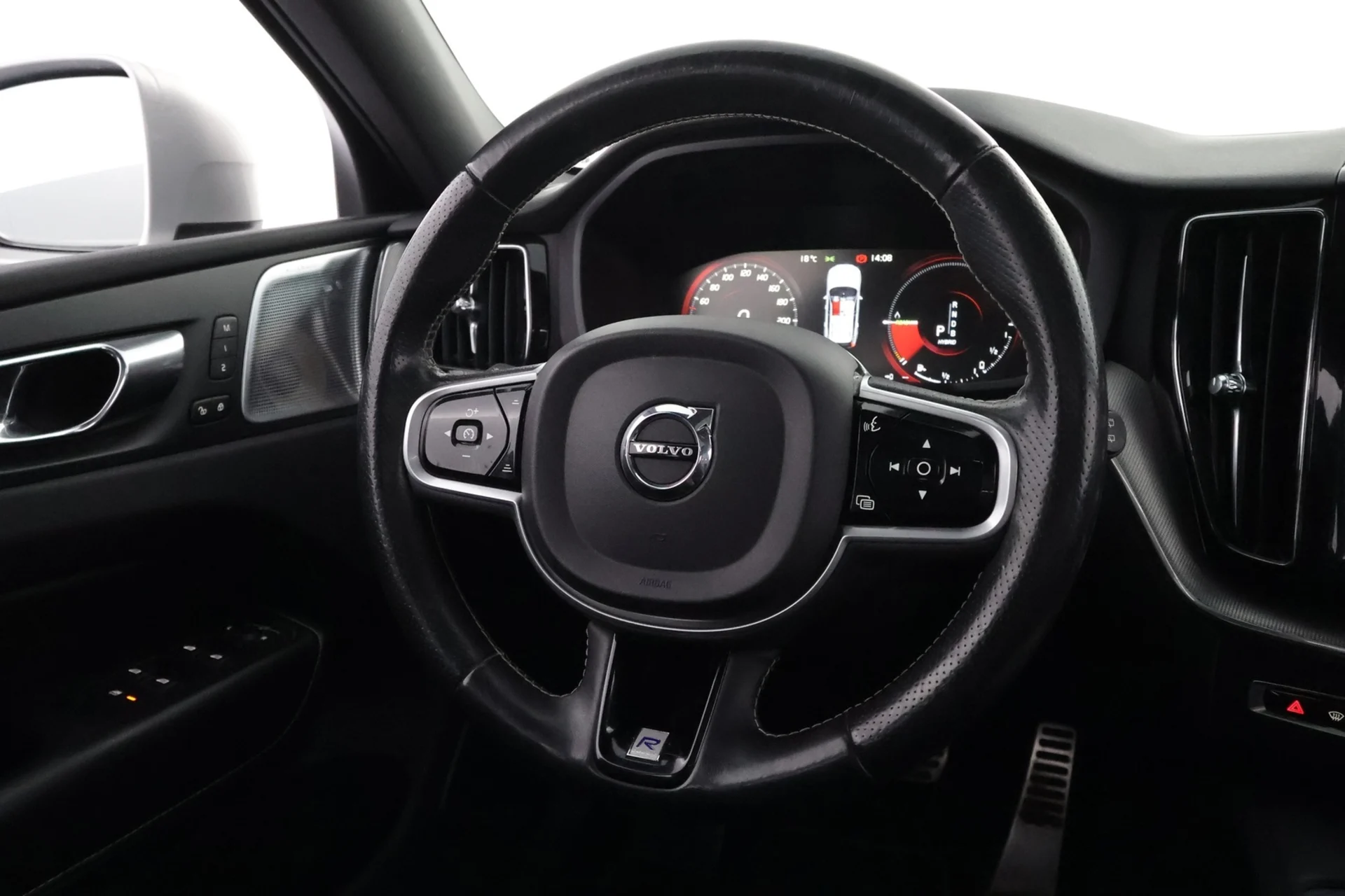 Car Image - 4RMTHSgAm9ww8ImDi7GTg1