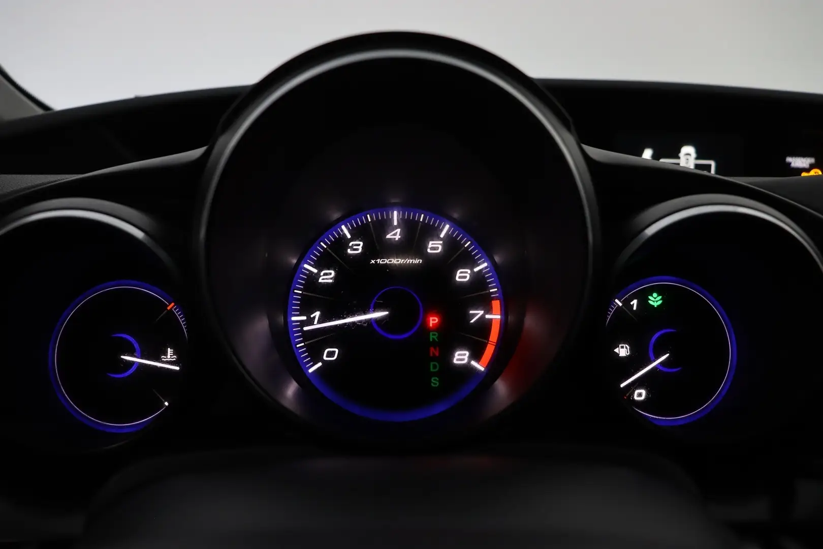 Car Image - 6Q7inZkICJj4pEdM0WeNG
