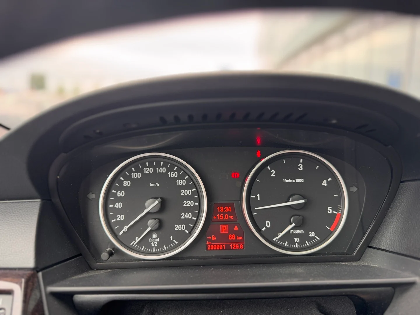 Car Image - 62f9v6pcUKwqwgGzNgN2uE