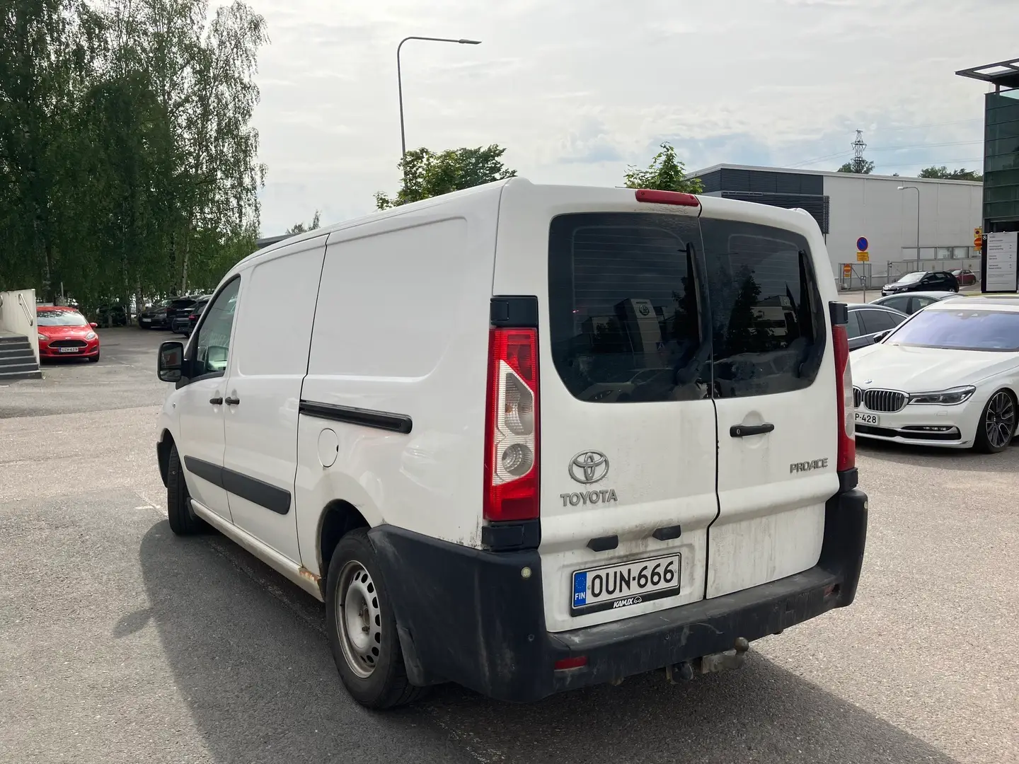 Car Image - 2x5xRauuoKXnkGe6QrqeH4