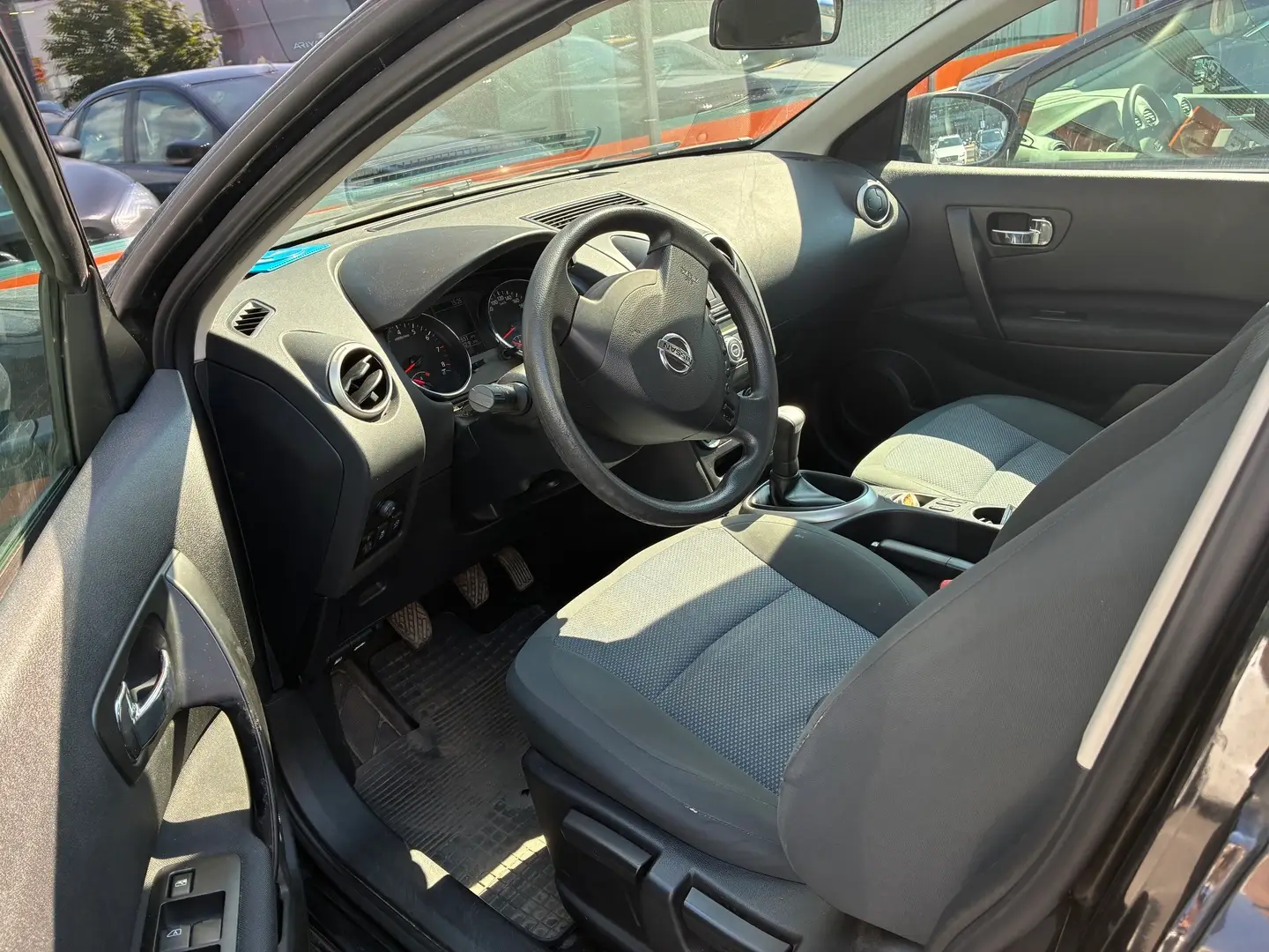 Car Image - 2w3ojNBYFvnUCZ57Q65LEN