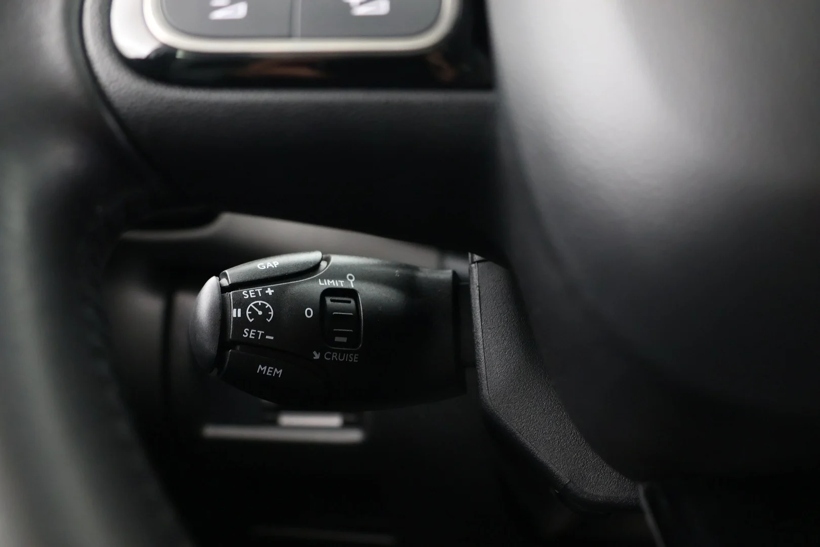 Car Image - 1n9rjxHUK5B1HHMmzeQAxs