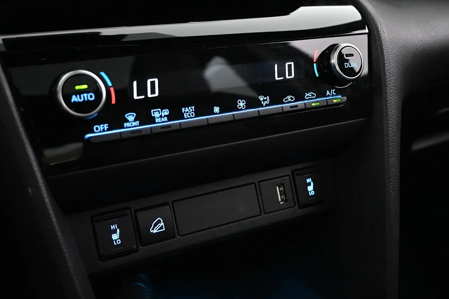 Car Image - 14DBduBVlzPTYMZouDvpUn