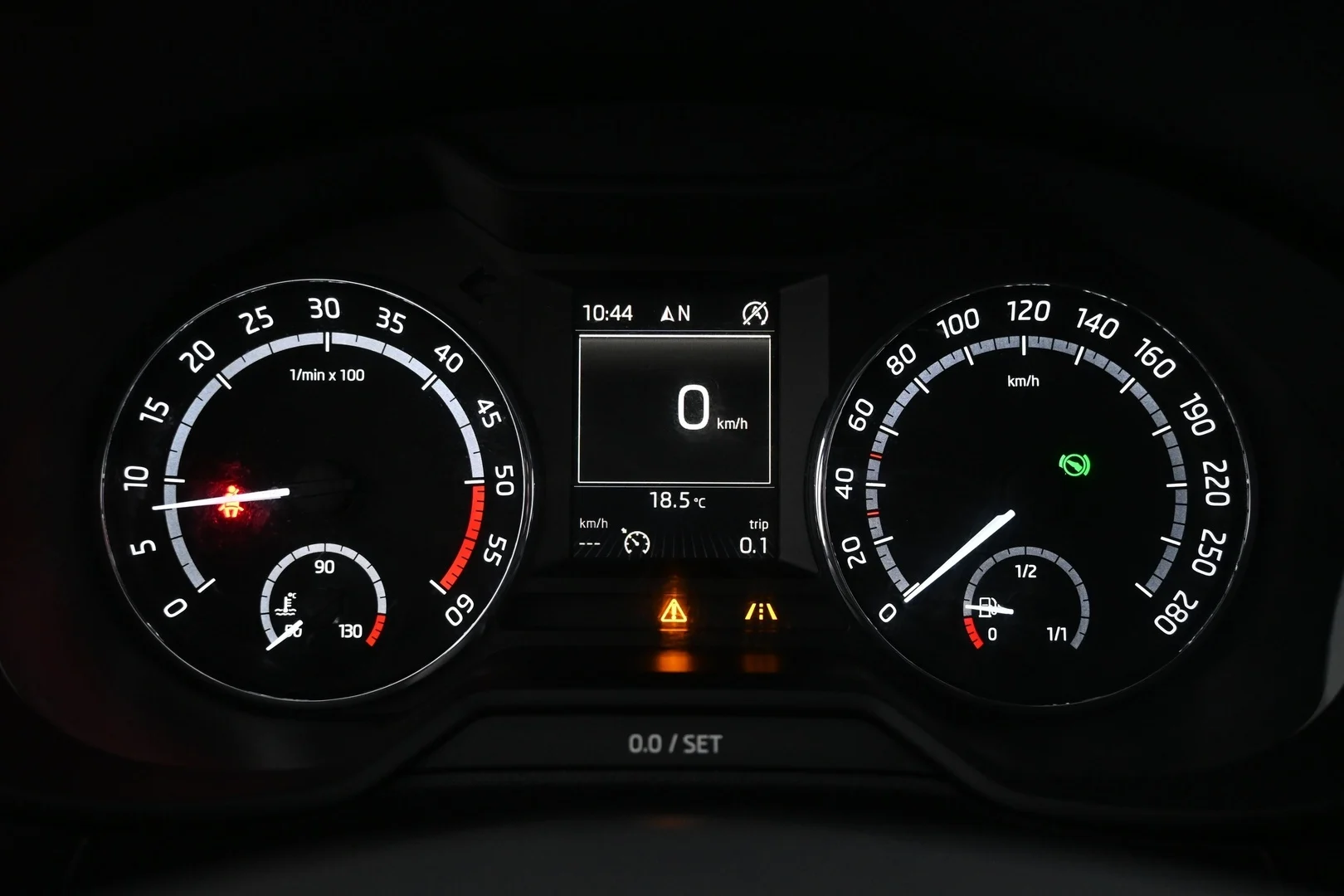 Car Image - 5iLkLB9NDhx3o2EfdumDFg