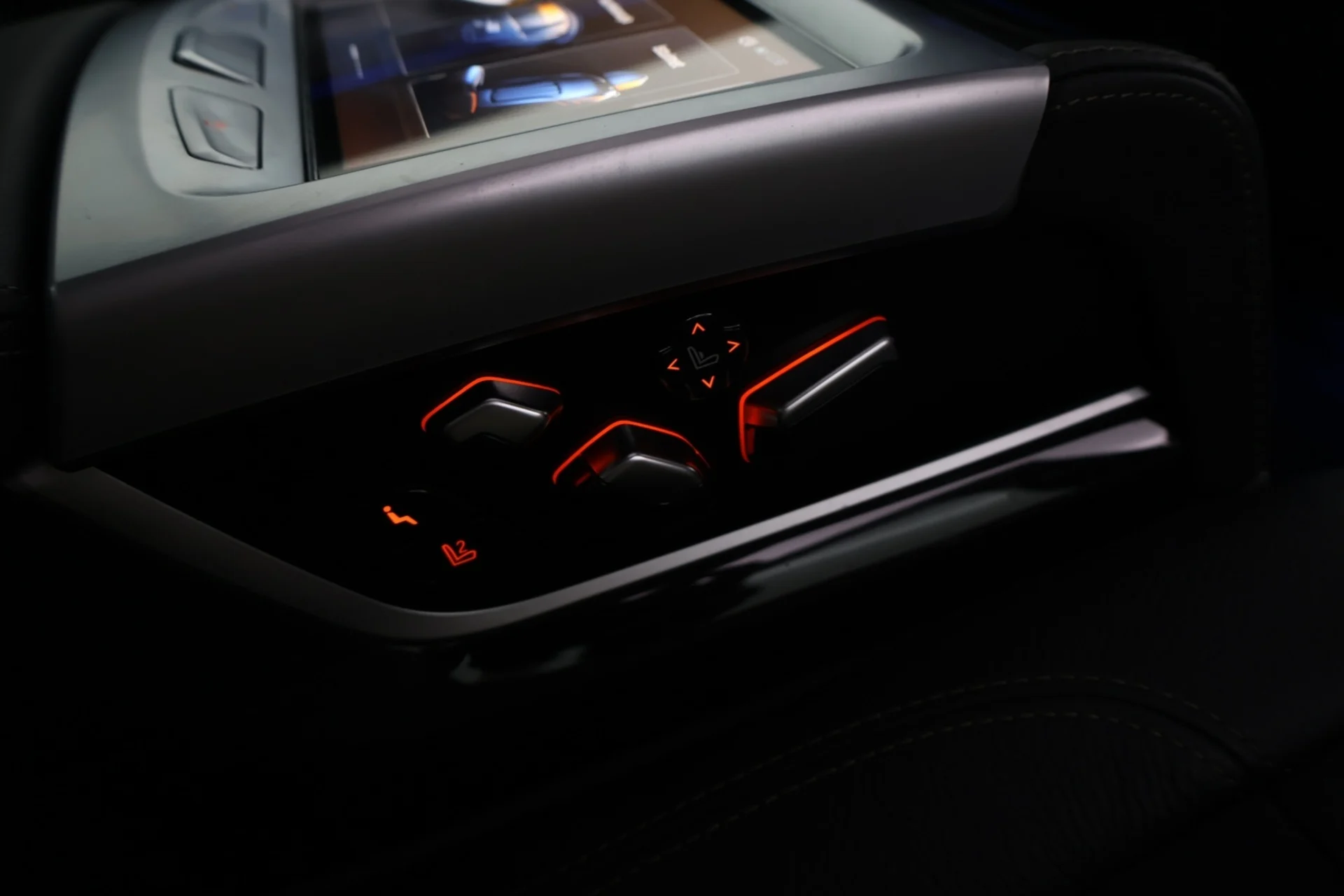 Car Image - liVEyLGqy73B1bmfjZ2No