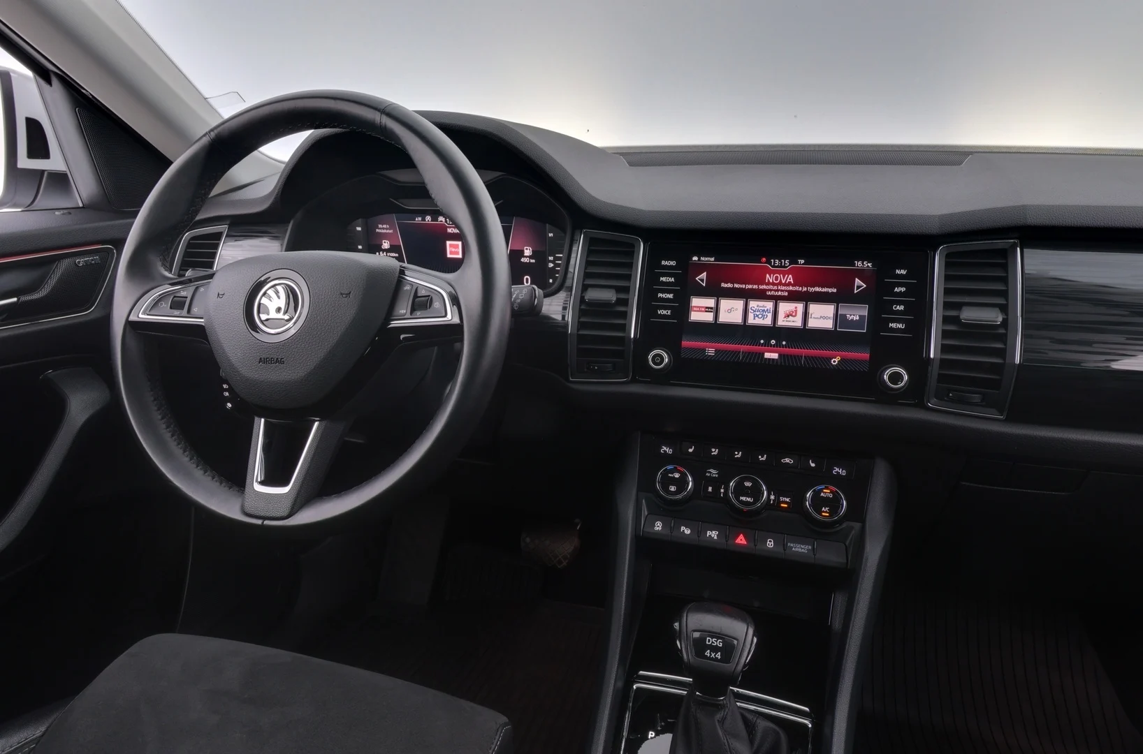 Car Image - 2SOrKvxEeSBfPIQ5jRhX6H