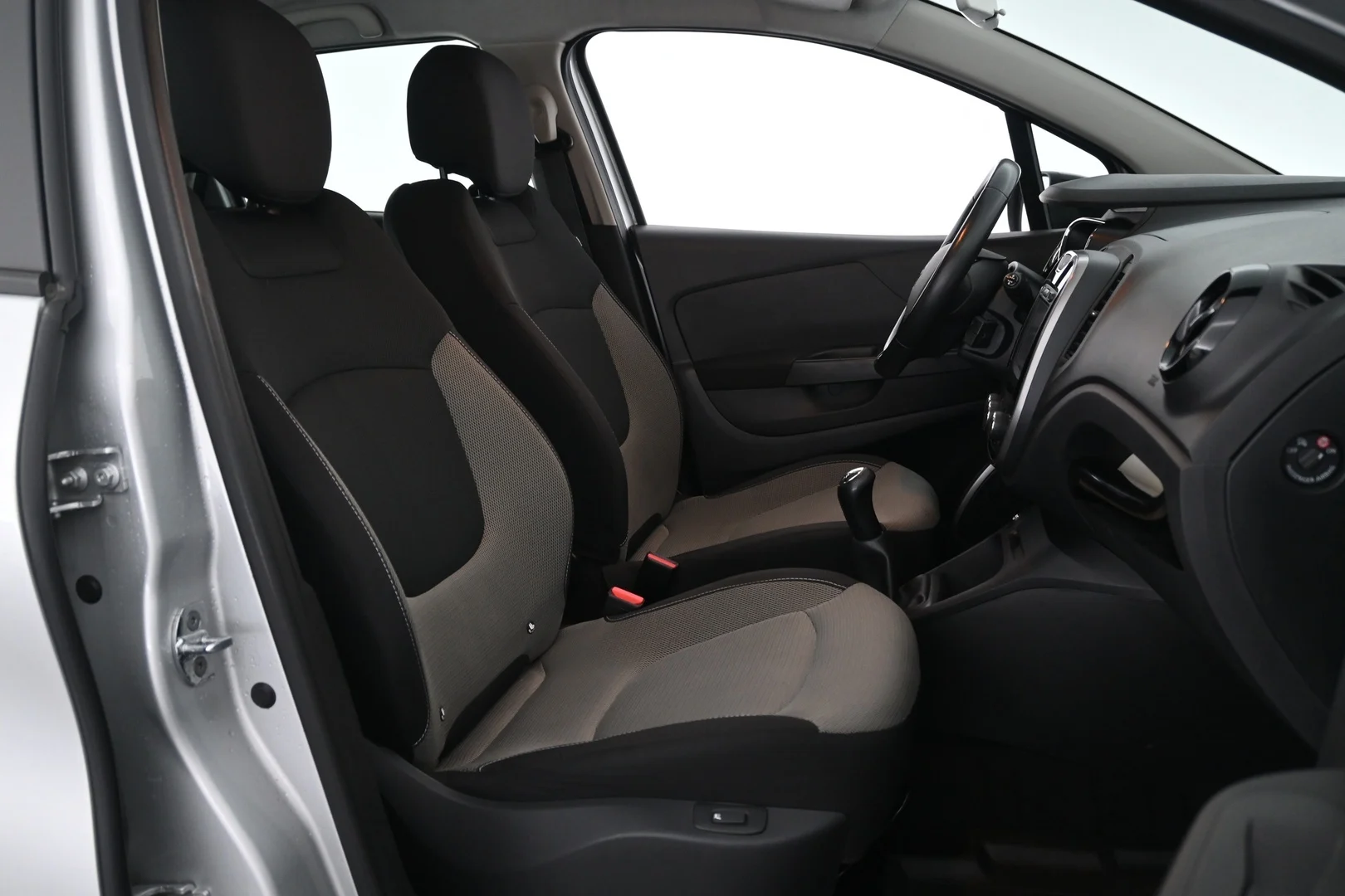 Car Image - 4aef2Ddro5RQ8rKofTDO4h