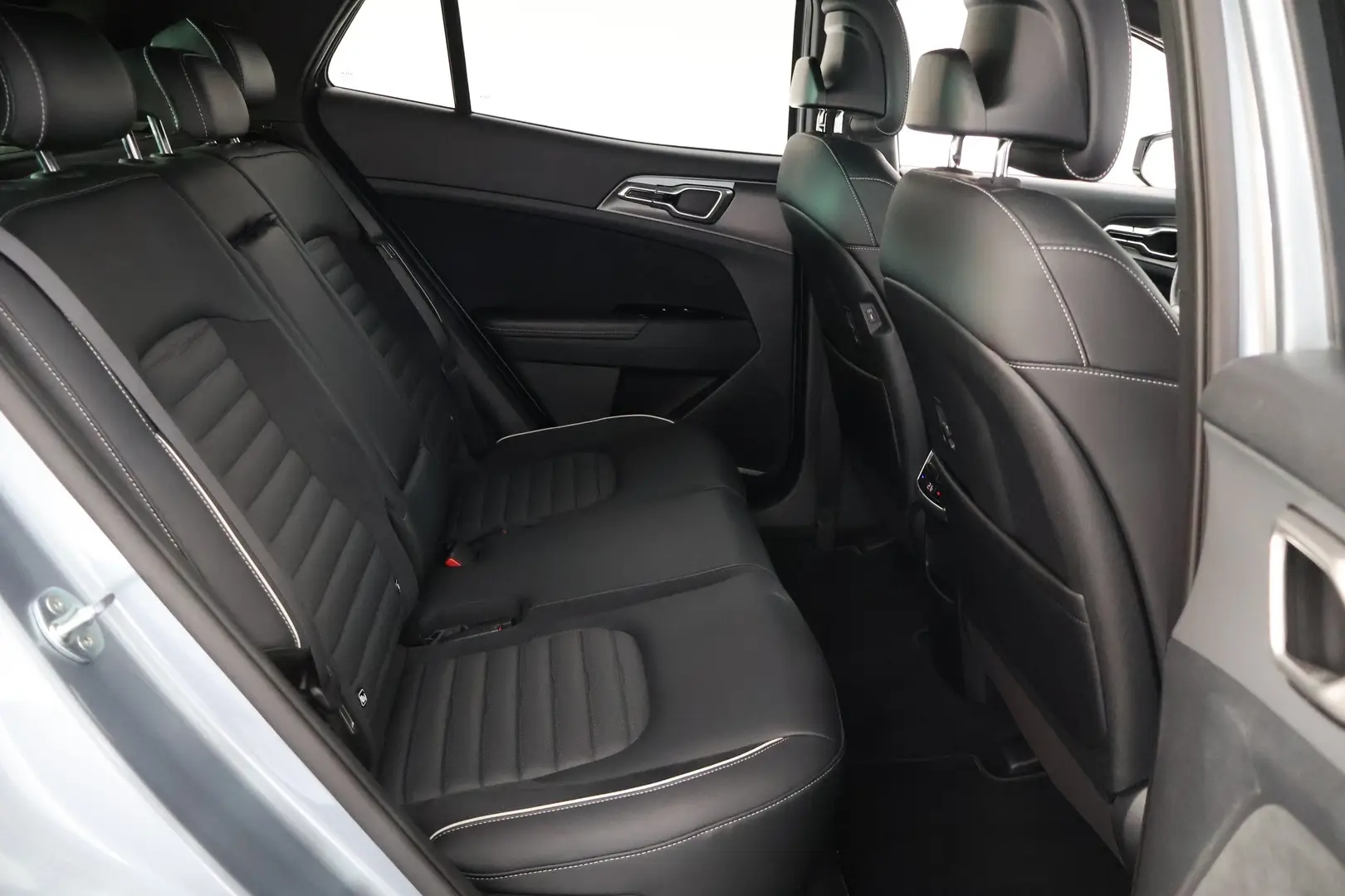 Car Image - 1yqdAczyaTzx3g9MVCuj0G