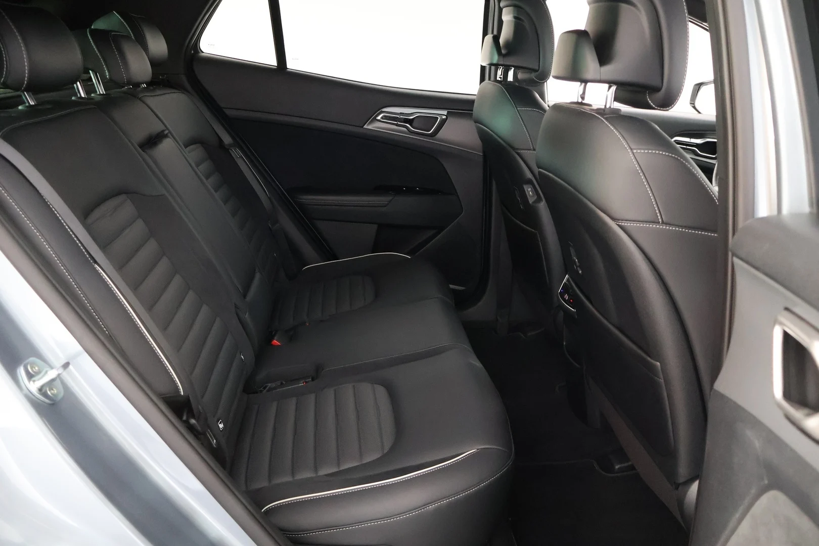 Car Image - 1yqdAczyaTzx3g9MVCuj0G