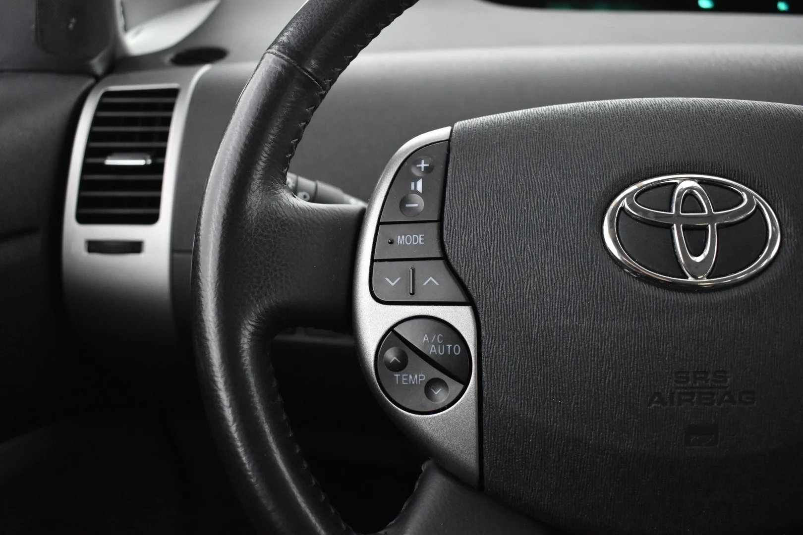 Car Image - 01N5uONVqoYLB0EQMgtI7D