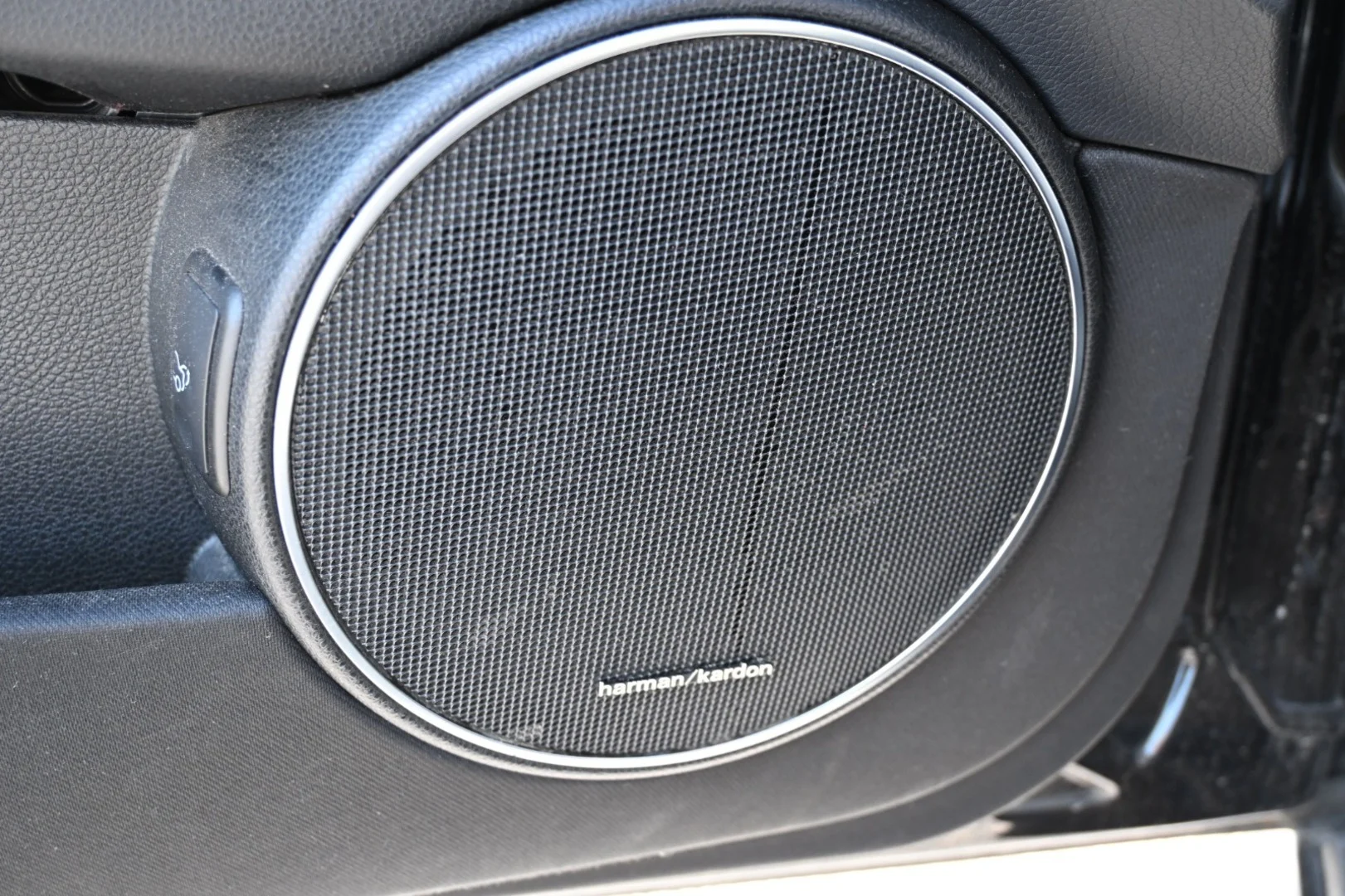 Car Image - td6yiIsXxin4d7qKy0eJW