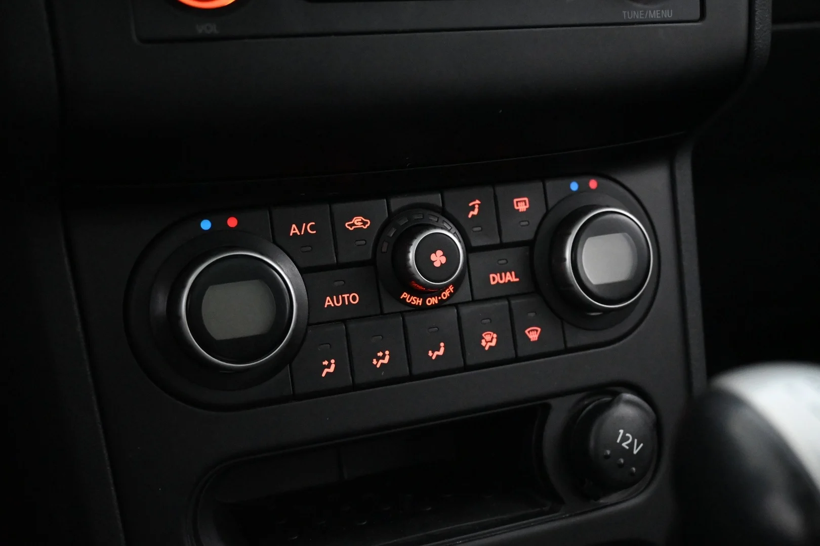 Car Image - 2DRK8PXOgDqWrzRgDK5a73