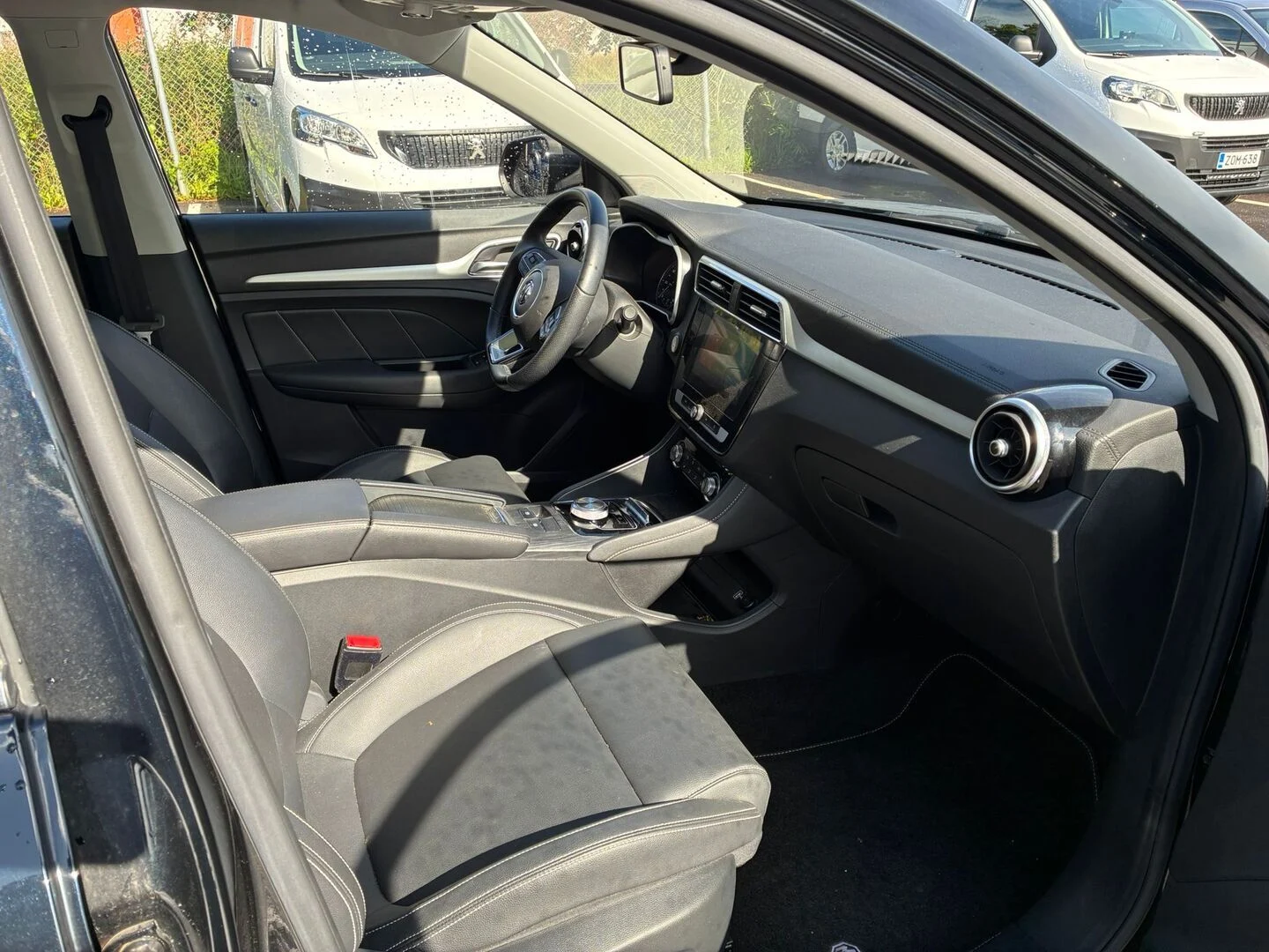 Car Image - 4uEeDZ0rQyGehykzIVYrFQ