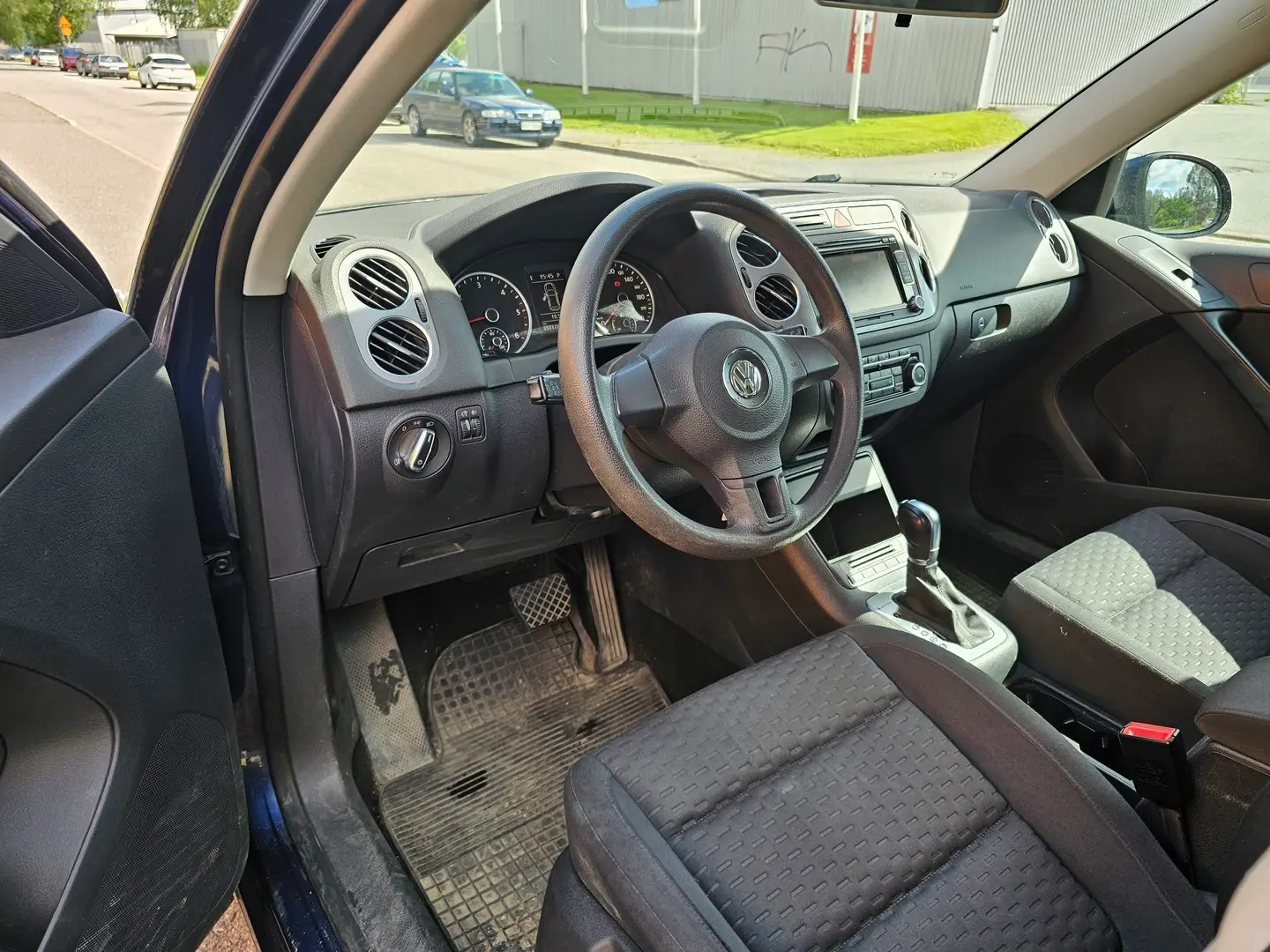 Car Image - 1Uczb3ZkNqk2Nz5cW8LJXt