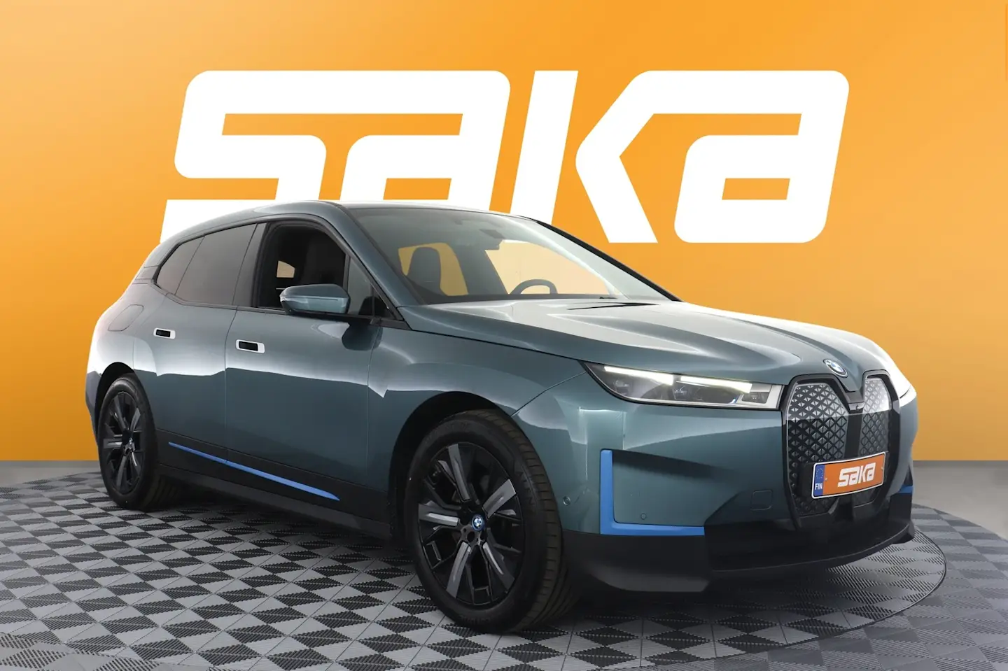 Car Image - 691eIaxDq35byf84DXfH5F