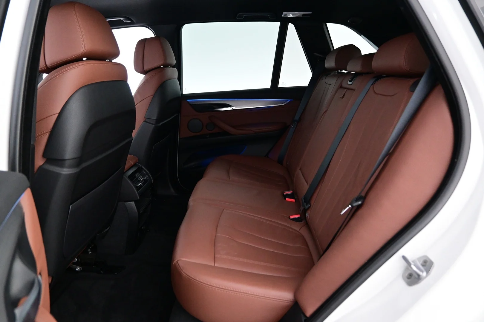 Car Image - 41o5JngCfEBOFkZXuY2ptv