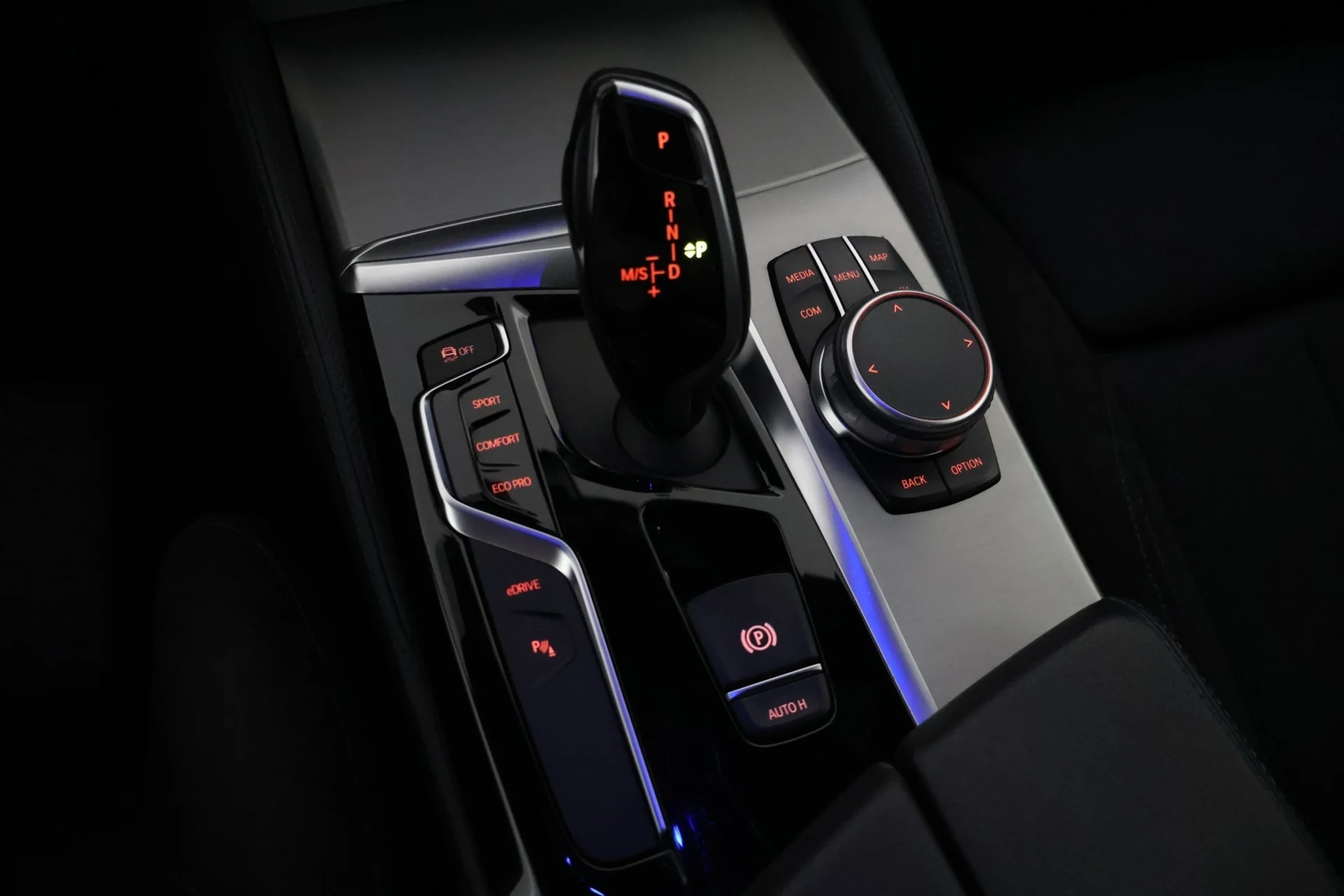 Car Image - 2SnU71N6OOf51jb8rGL6S9