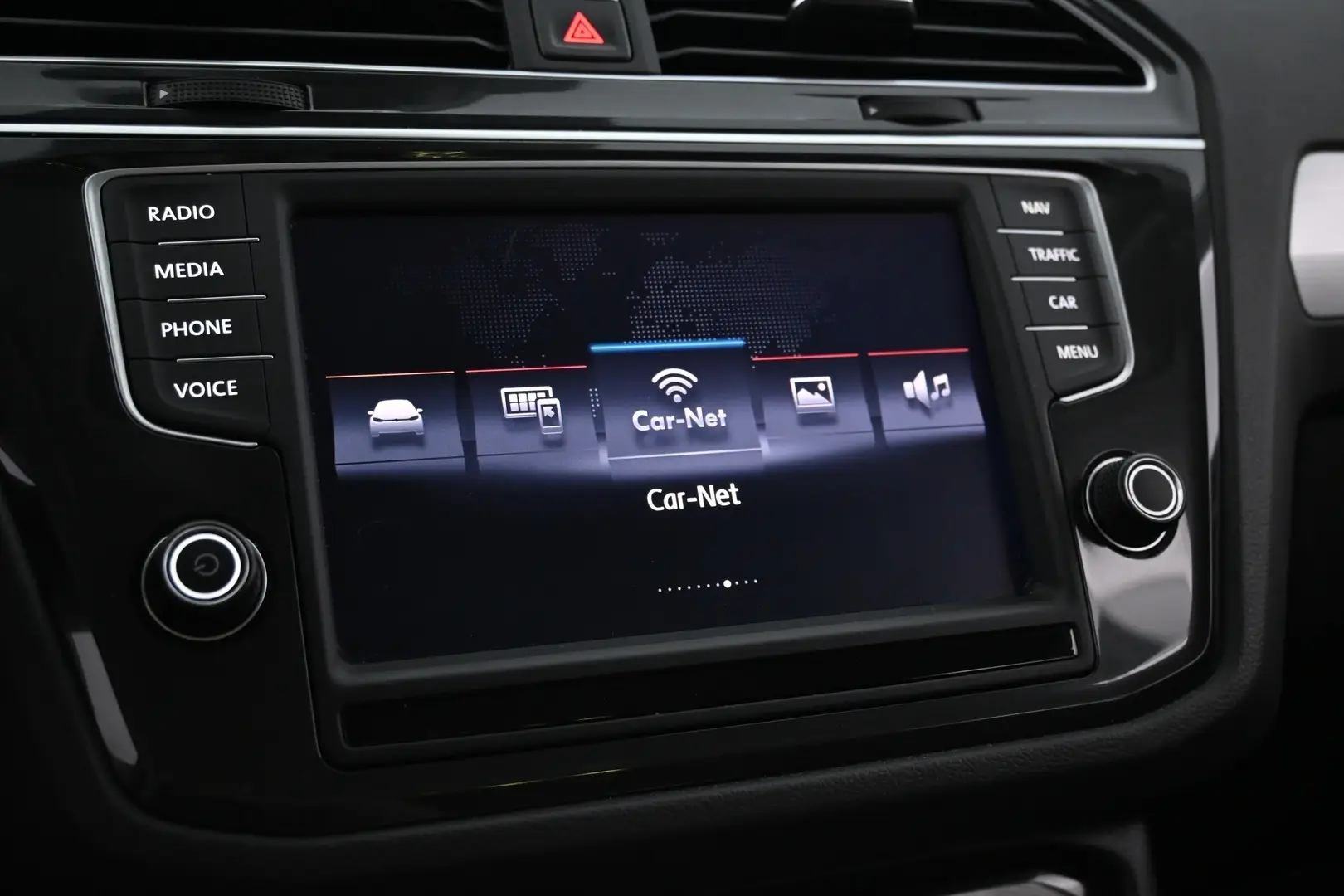 Car Image - 7JBRSnC2MQgP6xfamZeV2X