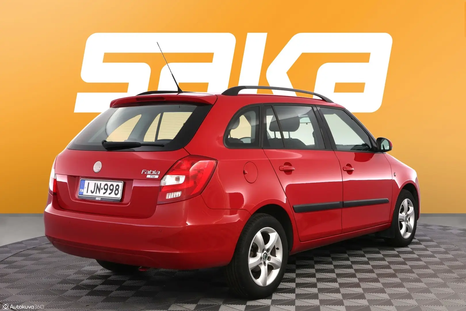 Car Image - 2YdbjMAz01RpHKIJUqaclL