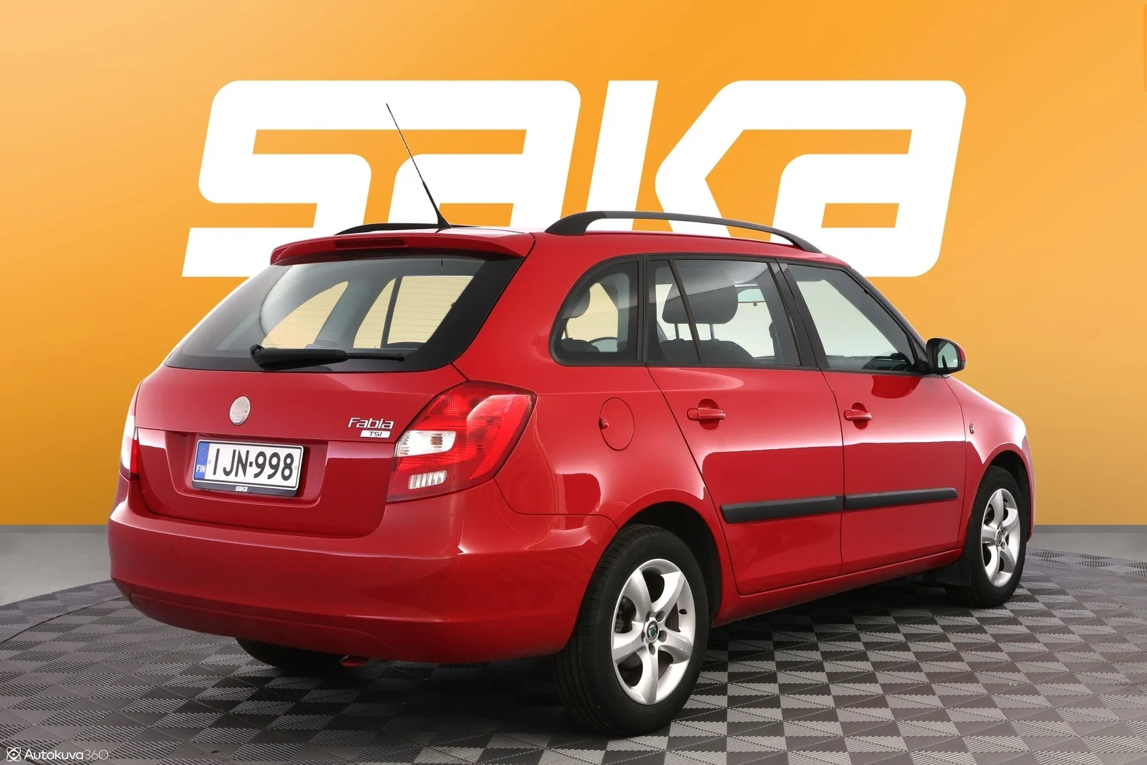 Car Image - 2YdbjMAz01RpHKIJUqaclL