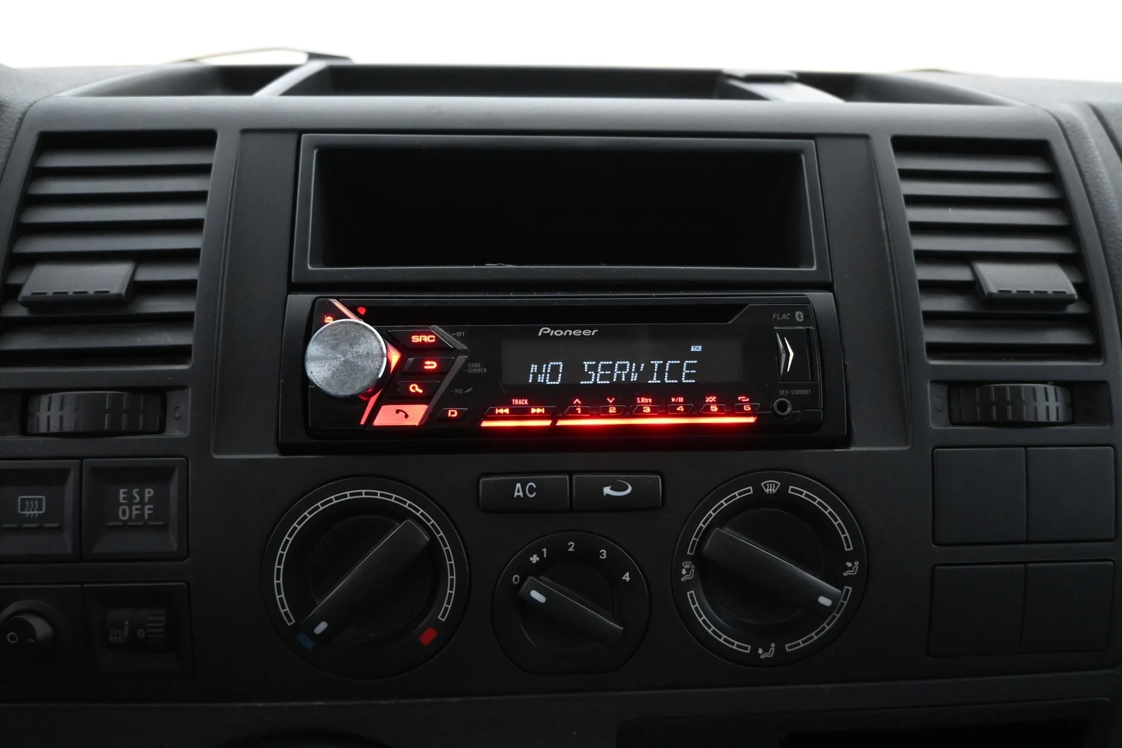 Car Image - 1cV7FKw9mDklFmOv0yuA2j