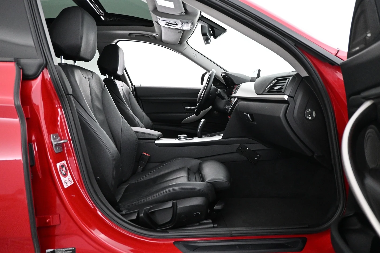 Car Image - 3ylhIqhJhIVyVphYdj8FBQ