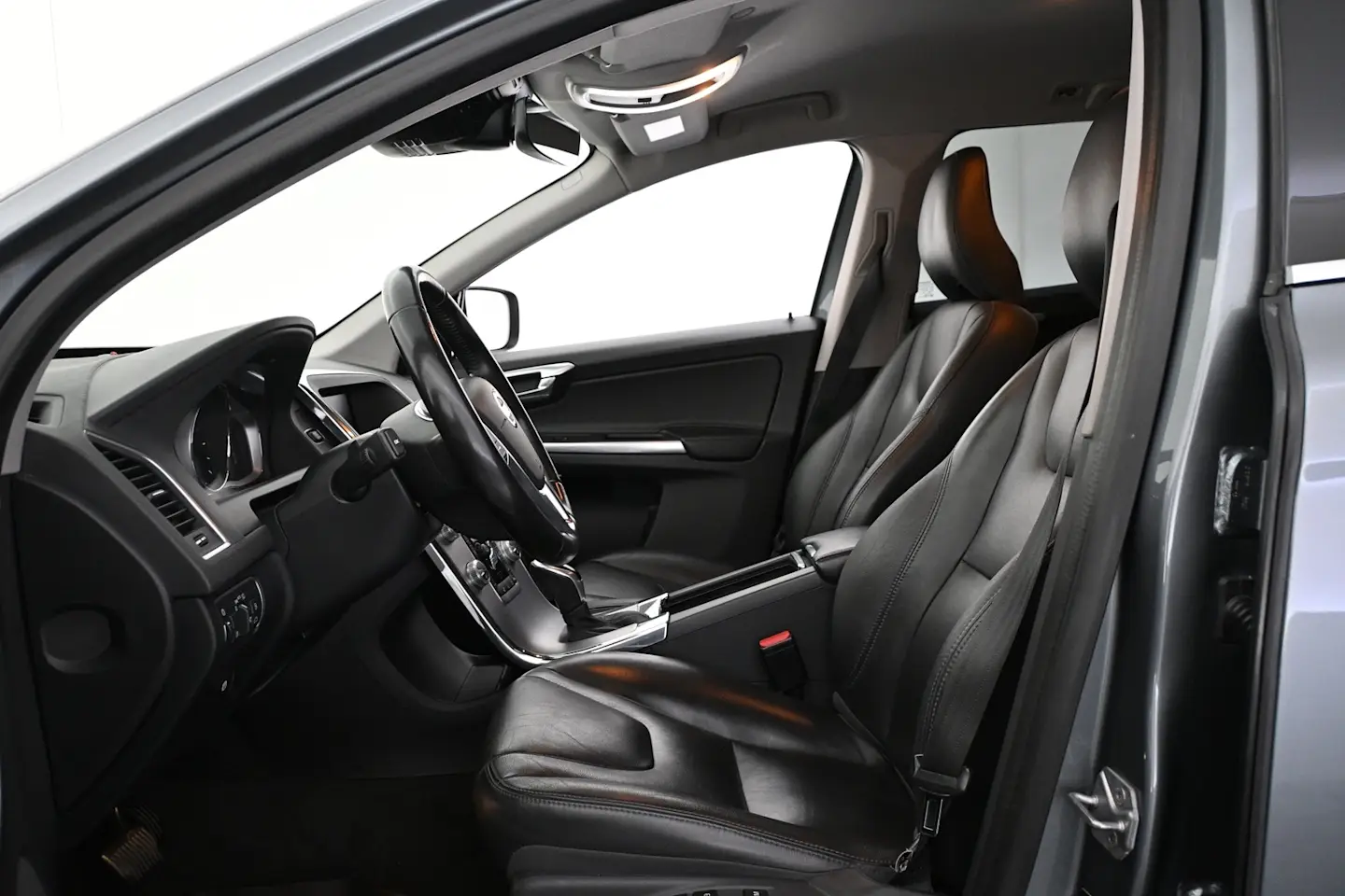 Car Image - 2mrvOboysSfymTPrAoRw71