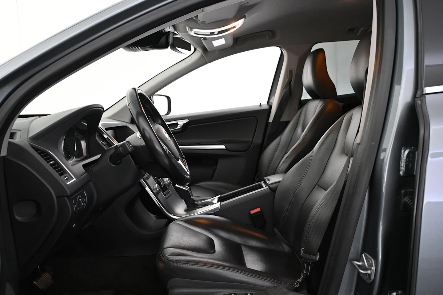 Car Image - 2mrvOboysSfymTPrAoRw71