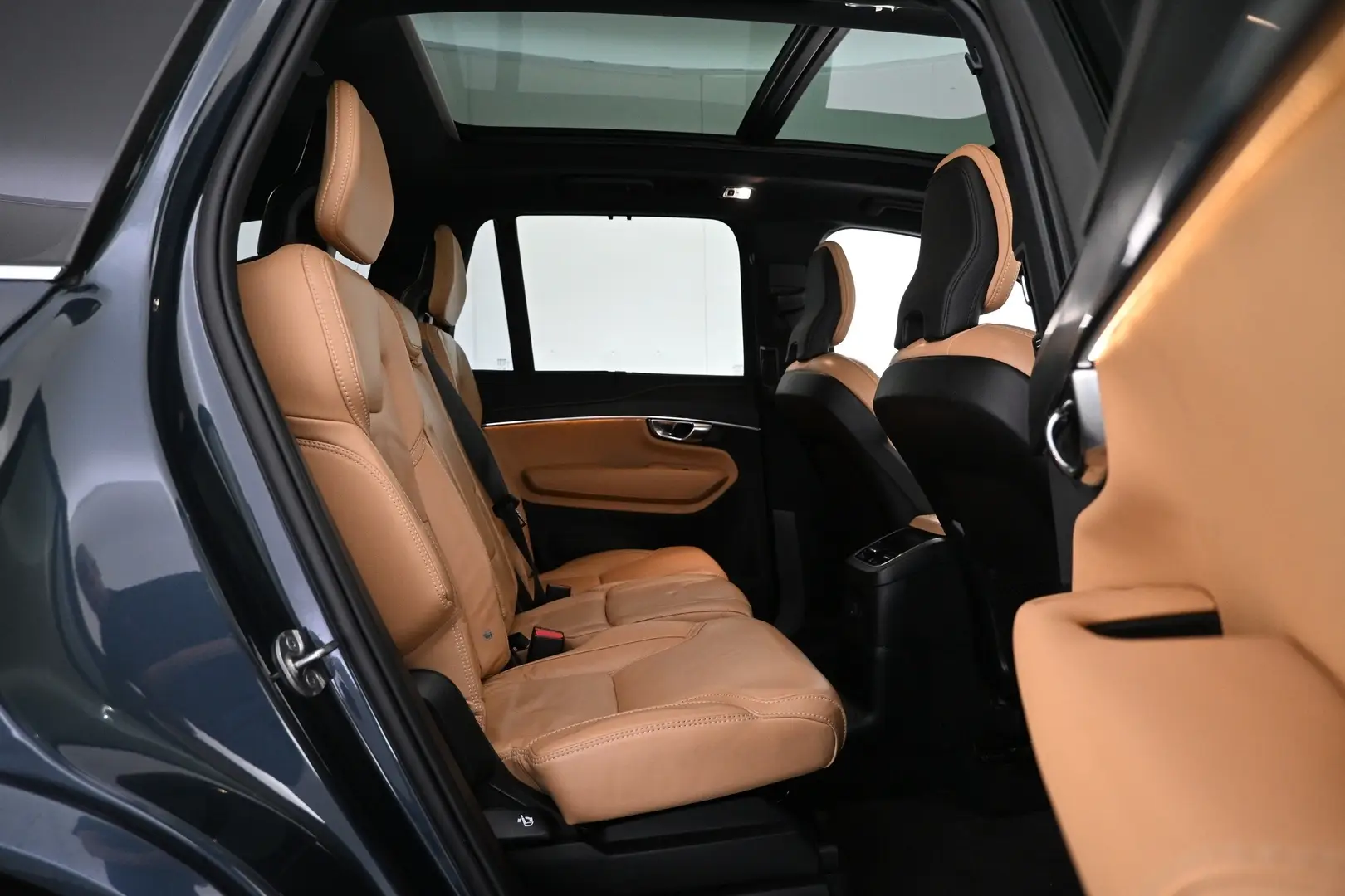 Car Image - 6XBDlkYzU5XSjPyHSQHMCu