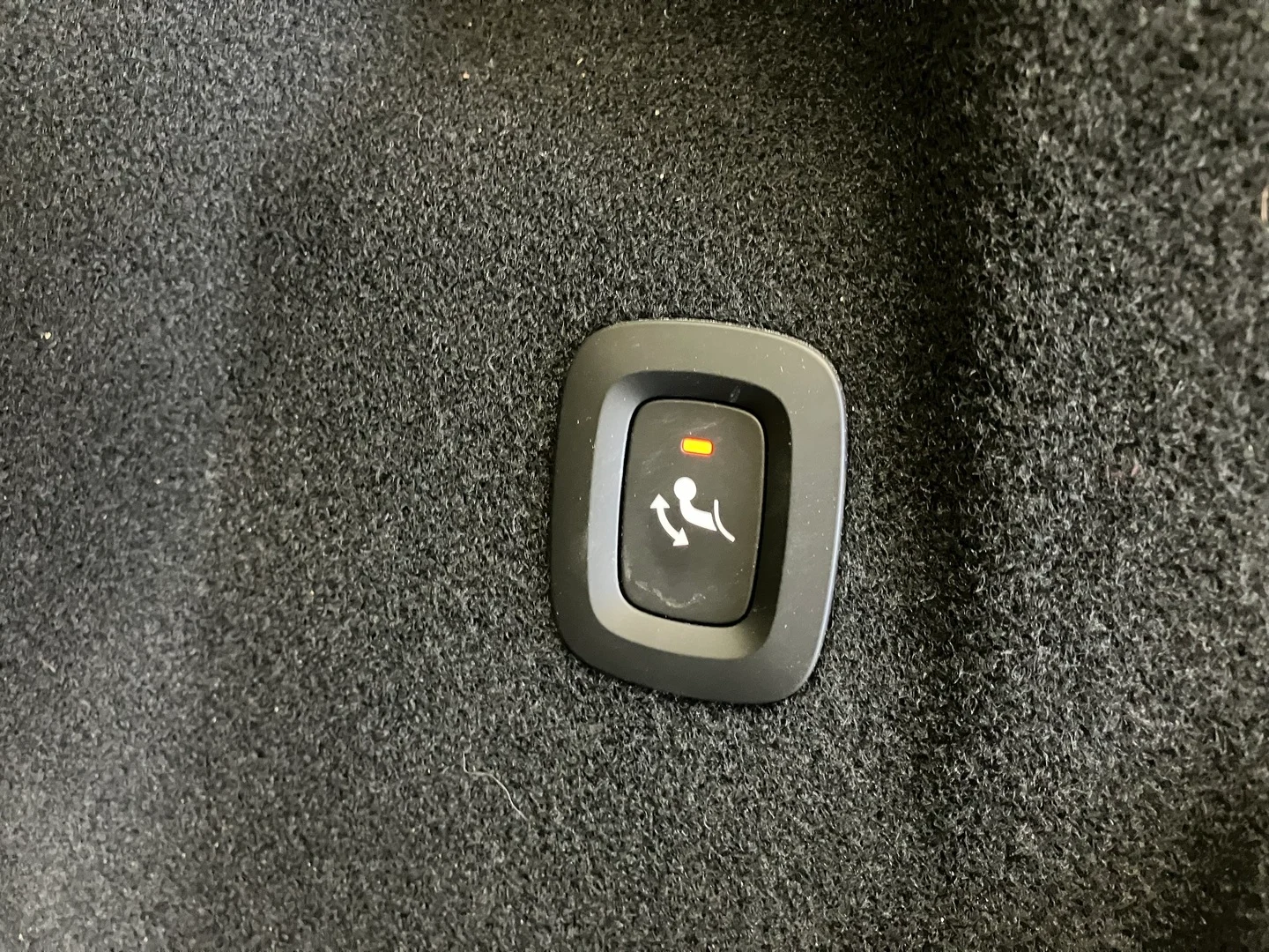 Car Image - 5BK2n8XCIVNUuKxmGm0IKX