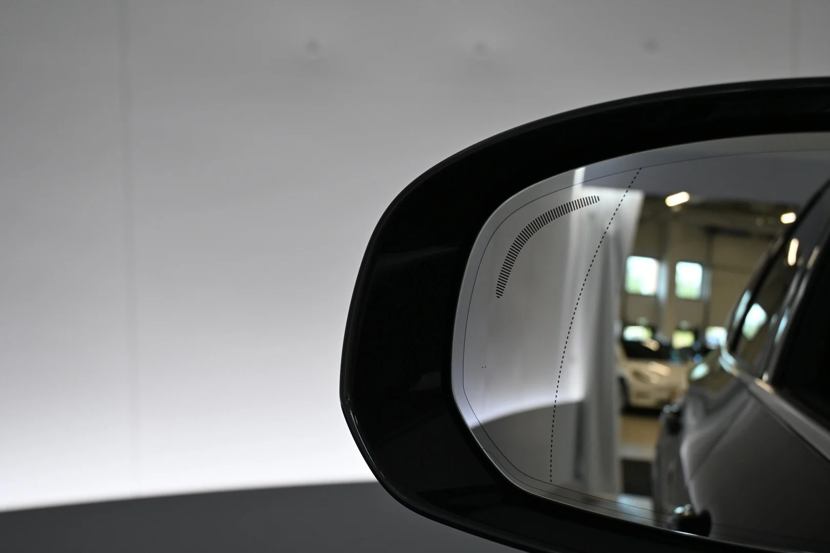 Car Image - 5vfwC8XjwrqNI2aESQabFL