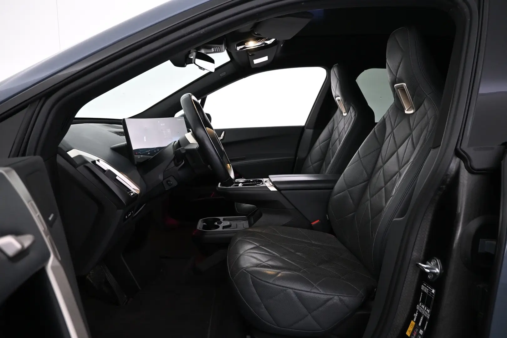 Car Image - 6yUh27omKWh4FlY7Bf6gD6