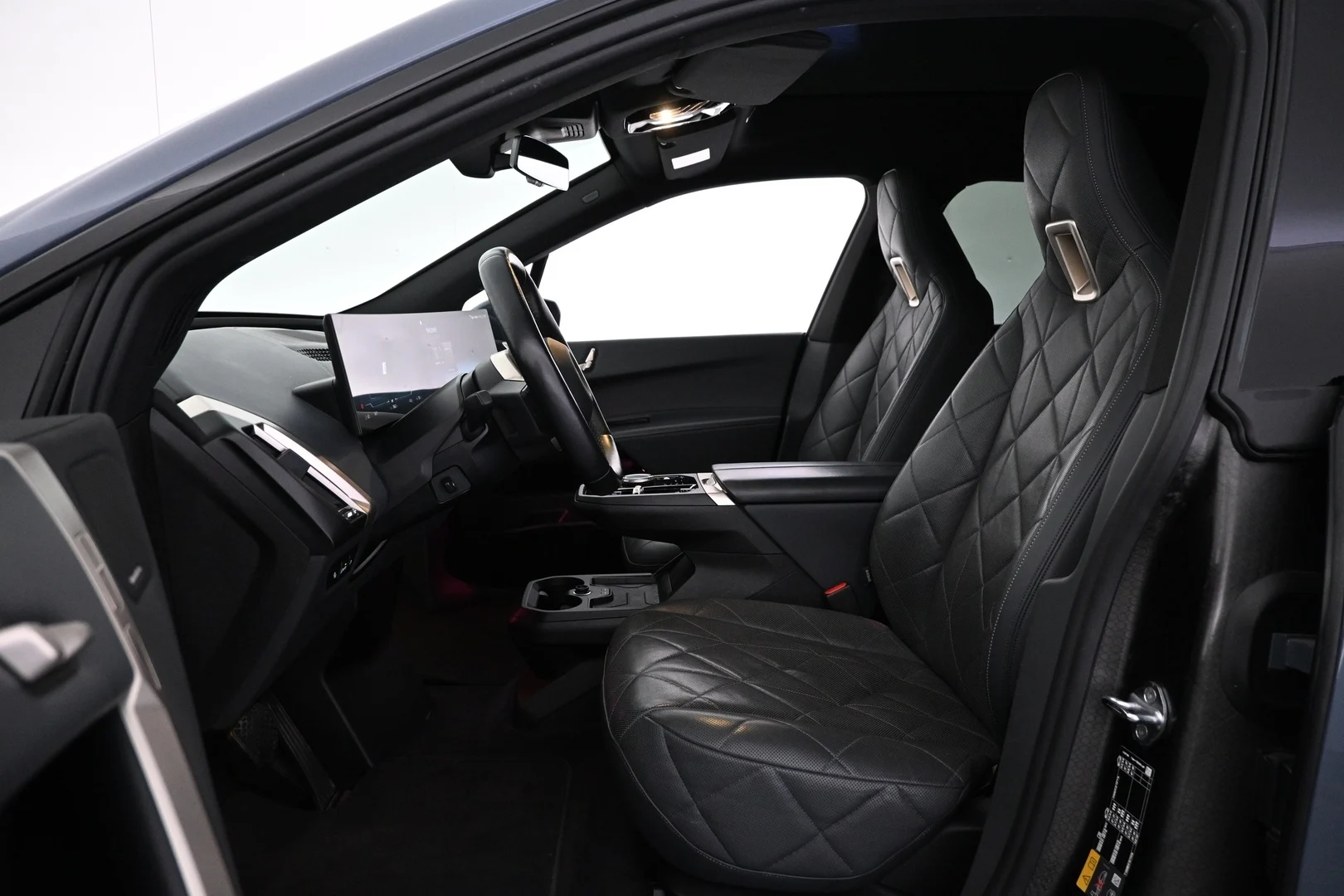 Car Image - 6yUh27omKWh4FlY7Bf6gD6
