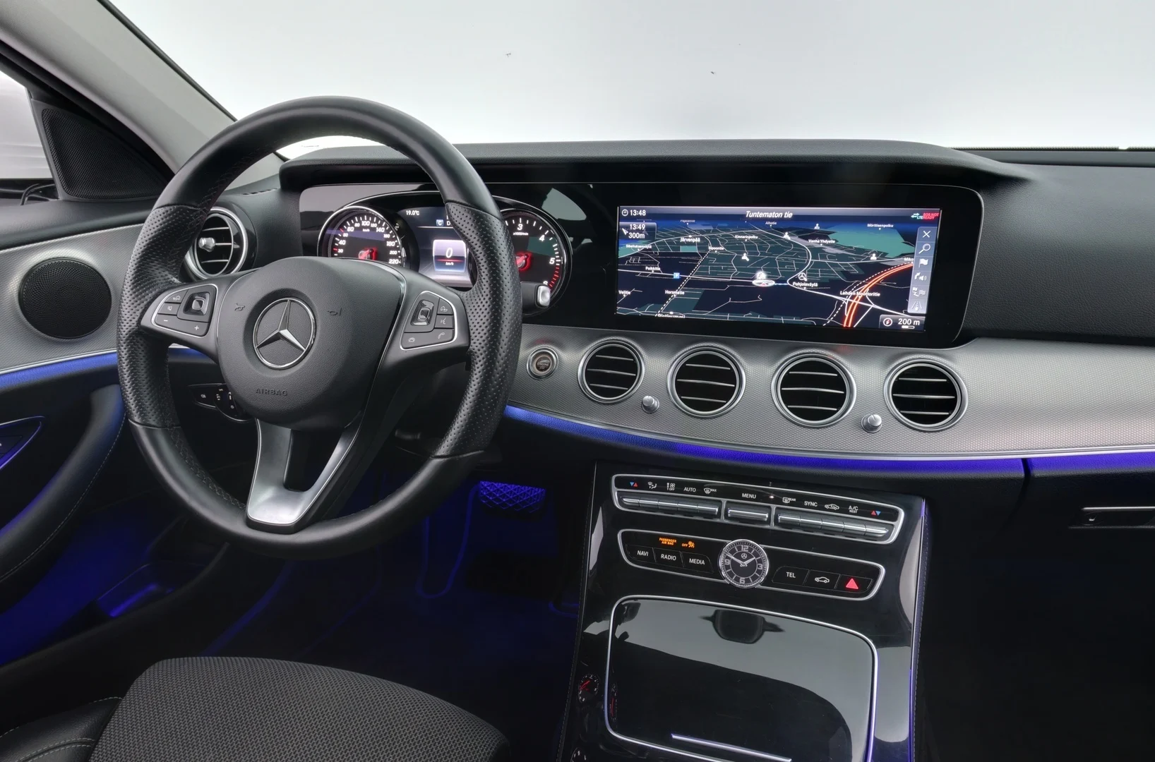 Car Image - GOeEznrDRHUitVlpCwvSH