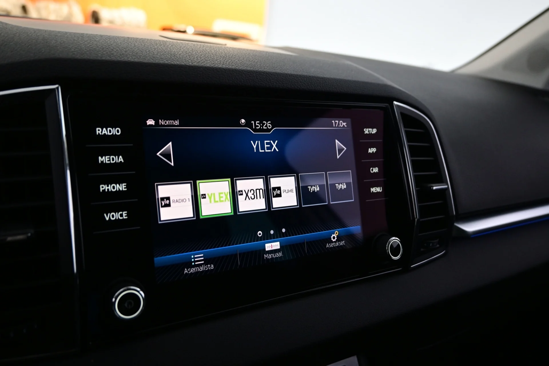 Car Image - 5aTx7fWPMoFtra4GLgO4l