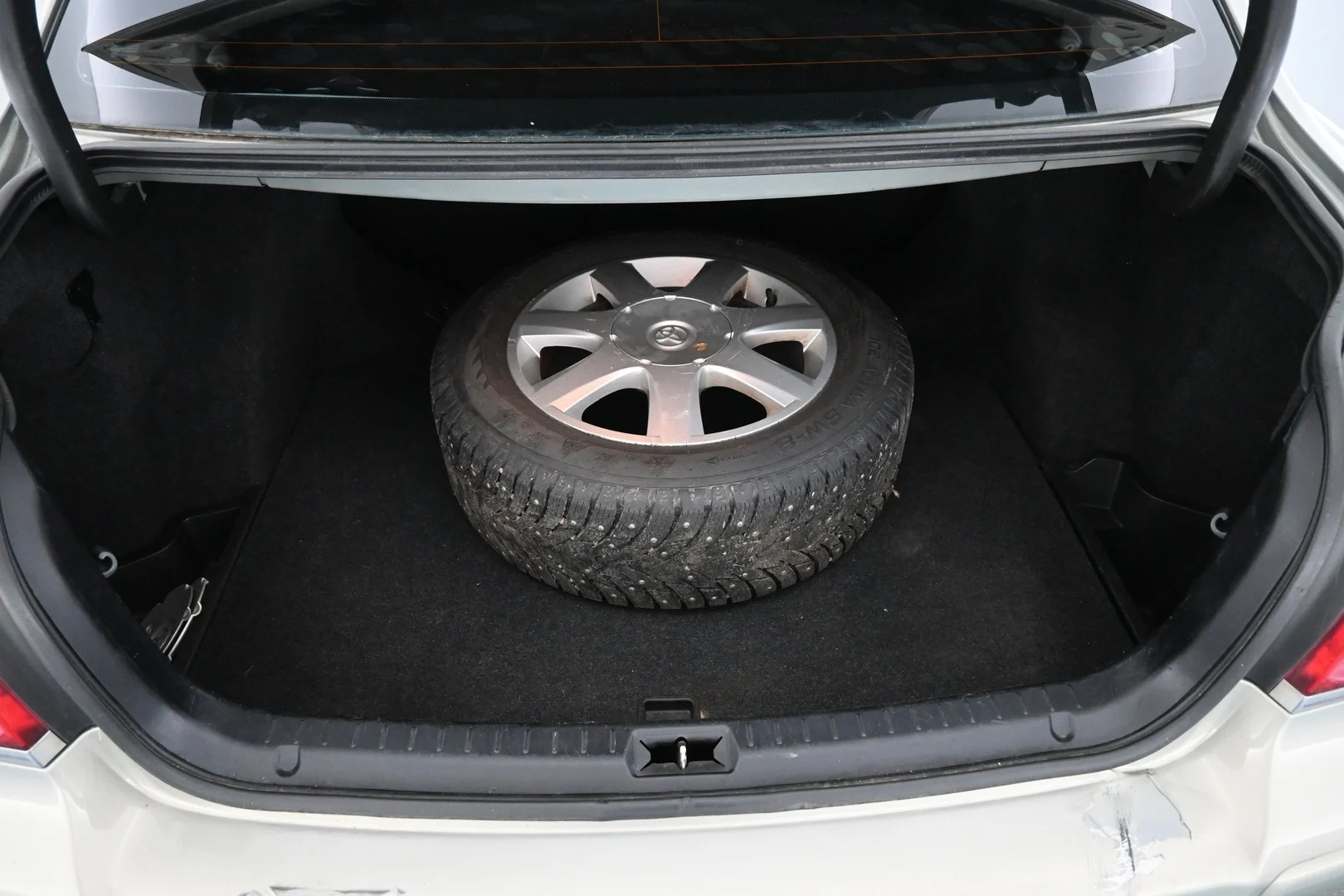Car Image - 22Ss6PZVMPYl7zYCnjC2Z3