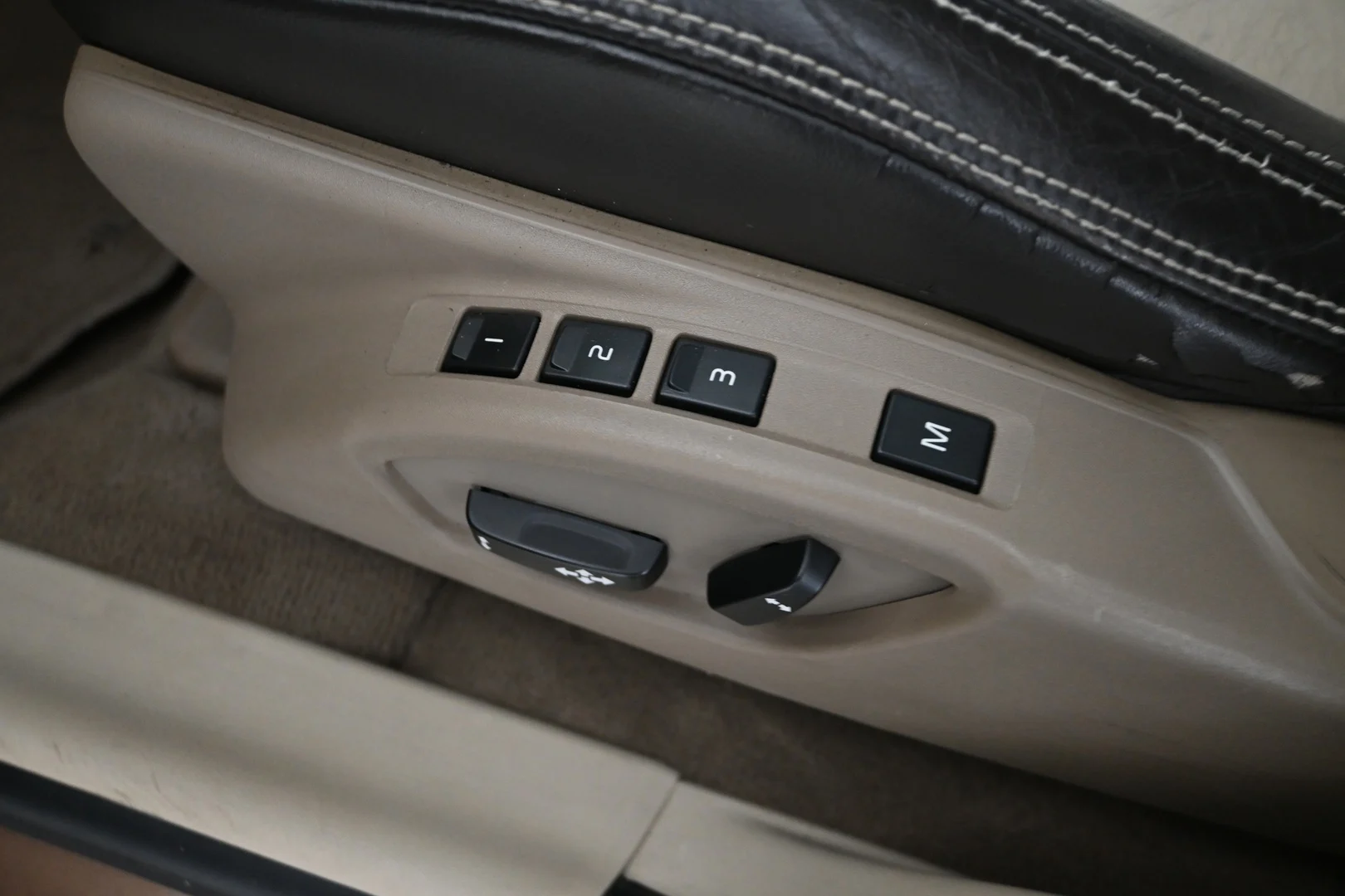 Car Image - uCUeUp8HjlQaRKyxf9Qwm