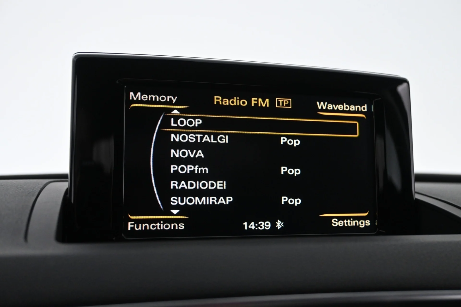 Car Image - 2fzdt5UxIxjgivujlBvBBm