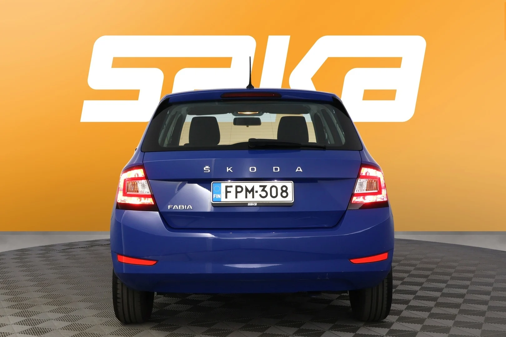 Car Image - 70rtgZvmwRd6nciwfT3hl0