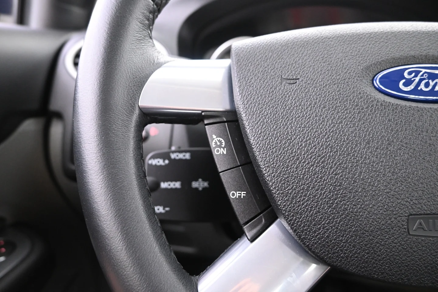 Car Image - 6JUcrOVV2KxBhI0GfeZIev