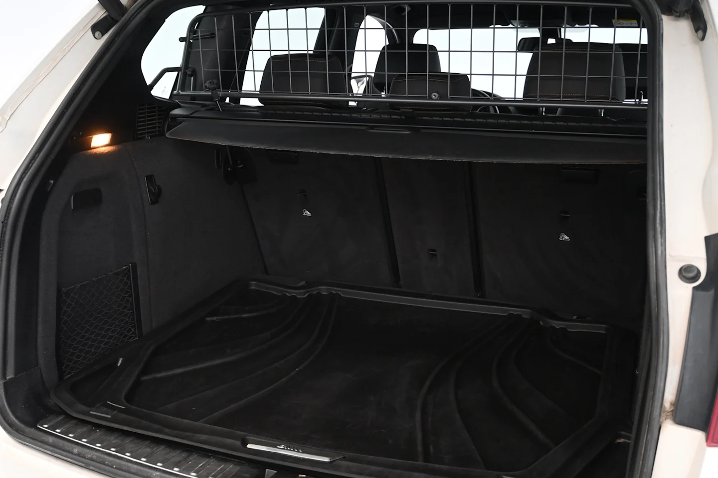Car Image - 5x0JfkAnyN4J8YdAatGqfV