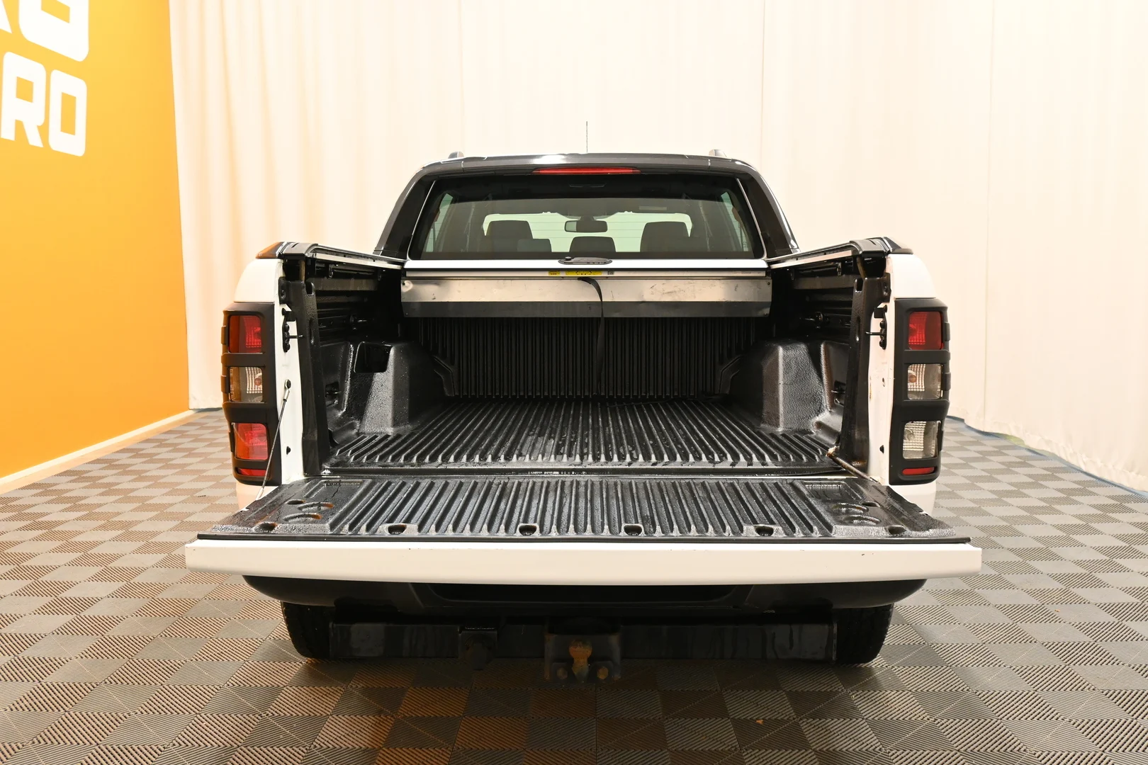 Car Image - 6jX5lvTFVPtBdoZV6VfTfz