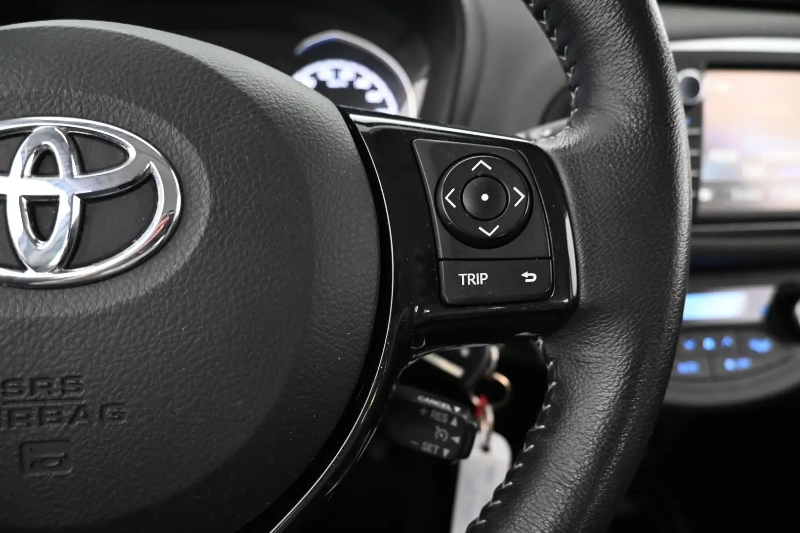 Car Image - 5UKydLYdKFSjRobjT9AKn1