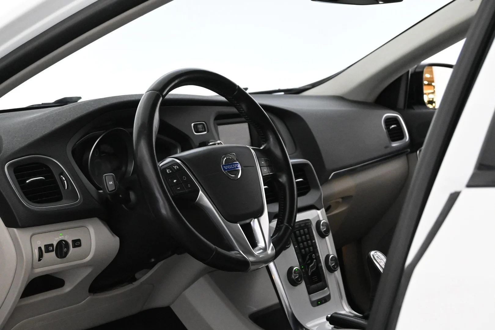 Car Image - 5XeG6iJOUp8P5FSWzCumyr